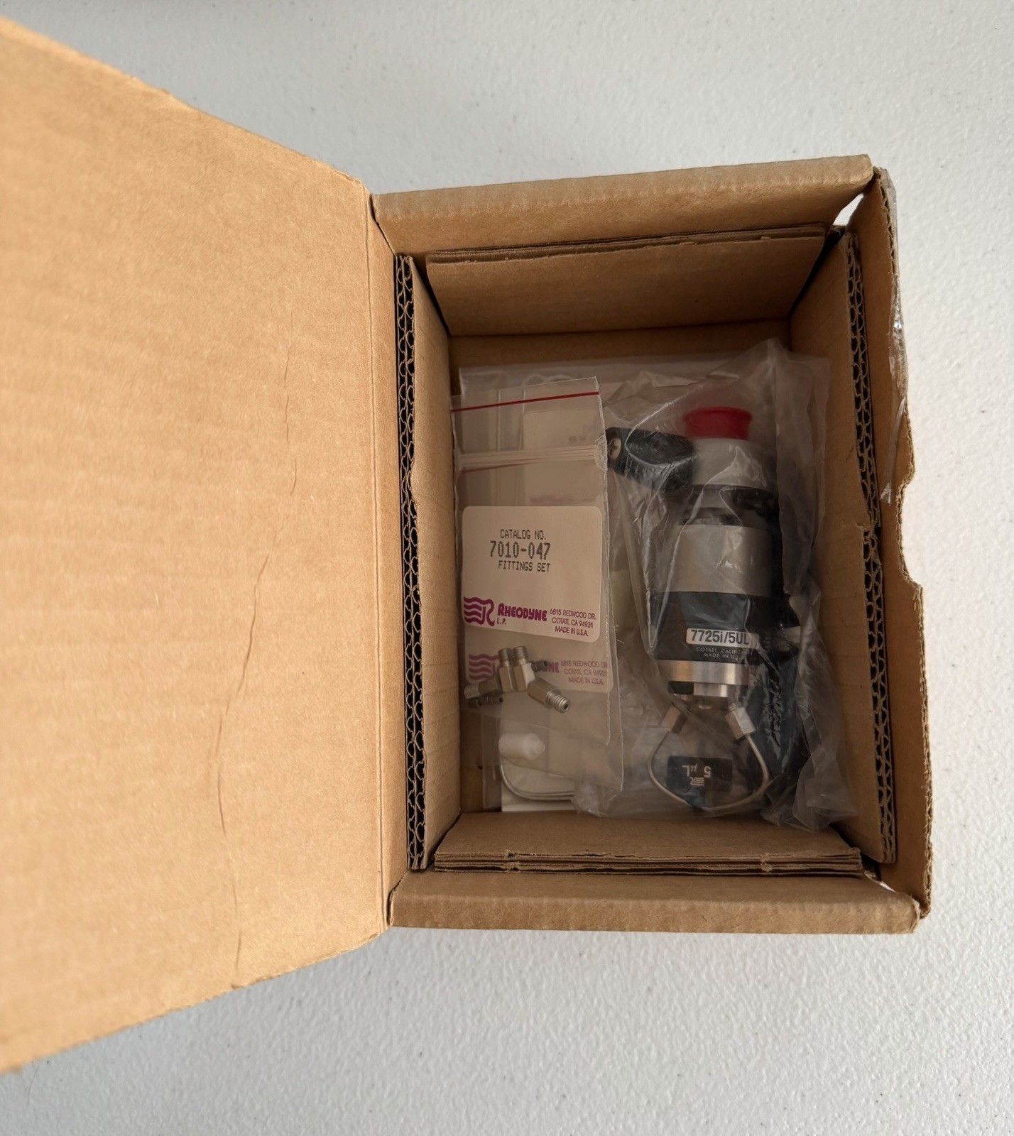 Rheodyne 7725i Manual Sample Injector Valve HPLC with 5 uL Loop, Made in USA