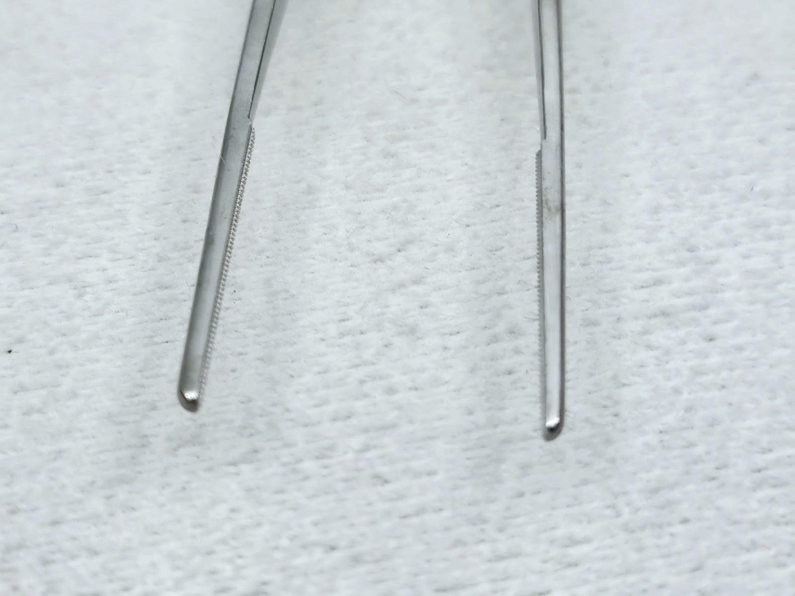 Jarit 320-114 DeBakey-Diethrich Coronary Artery Forceps, Delicate 1.2 mm, 210 mm