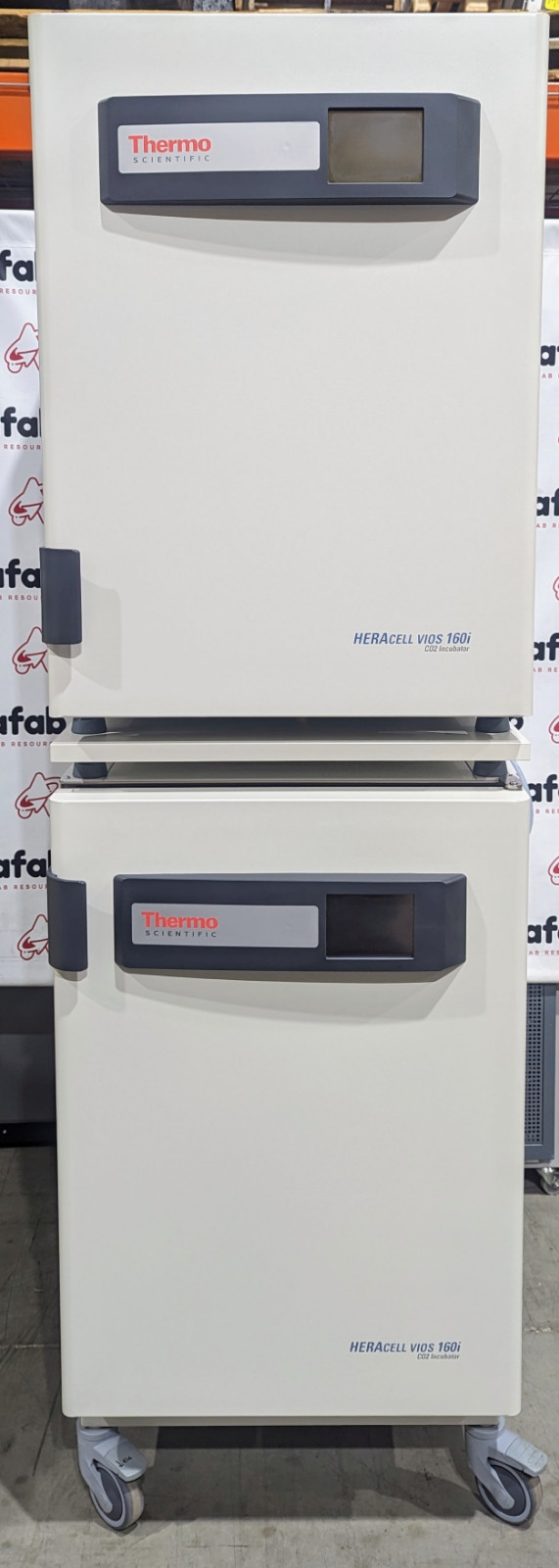 Thermo Scientific HERAcell vios 160i NON CO2 Dual Stack Incubator