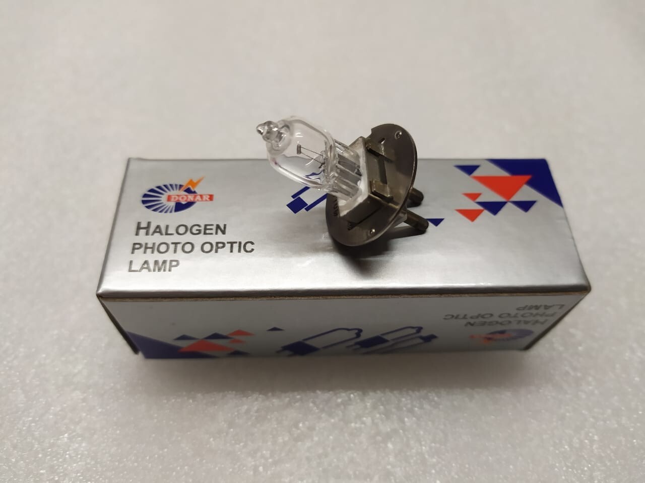 DN-39915, 64222 6V 10W halogen lamp PG22 – DONAR