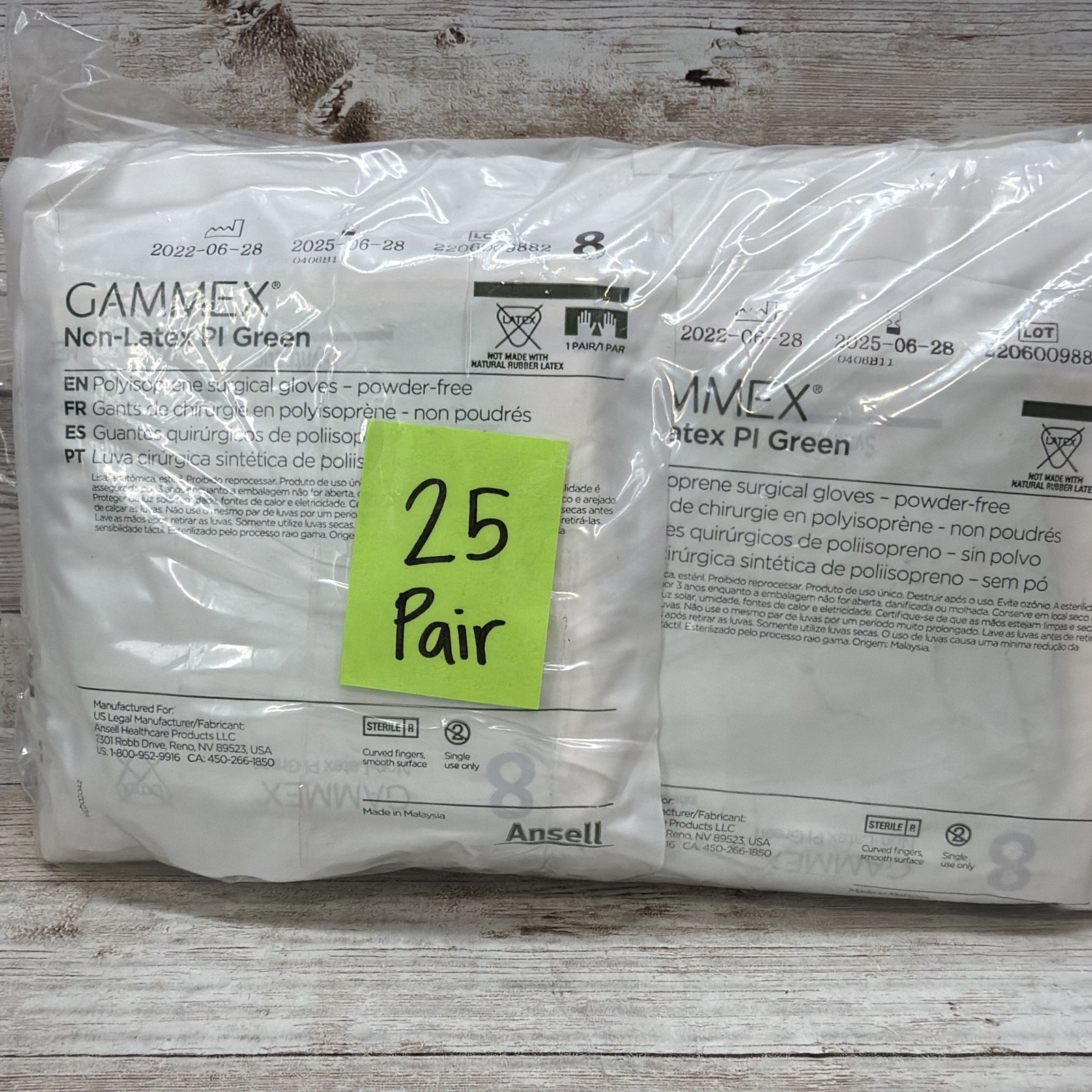 Gammex Non-Latex PI Green Surgical Glove NovaPlus *25 Pair* Size: 8 *See Date*