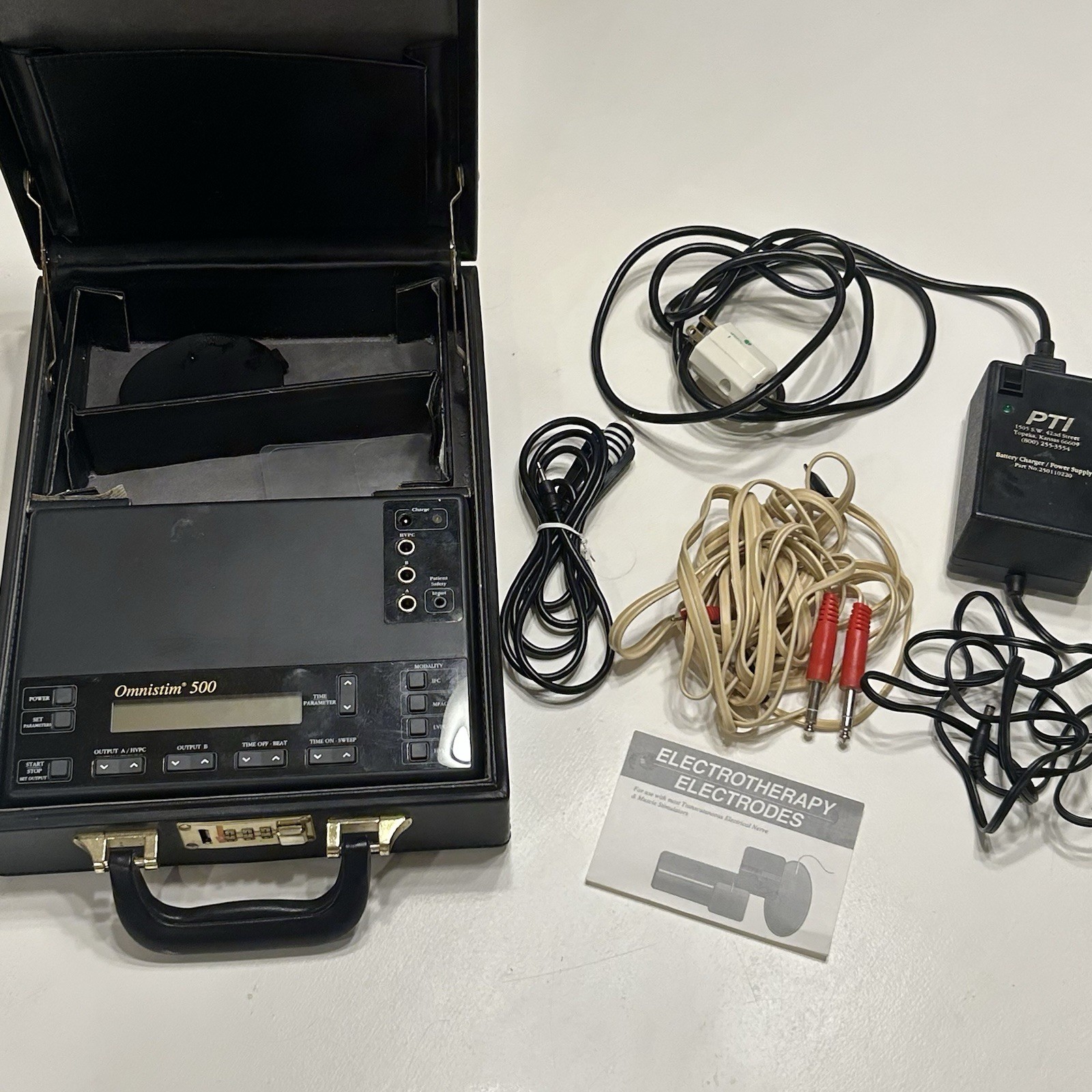 ACP OMNISTIM 500 ELECTRO THERAPY DEVICE With Case & Remote UNTESTED
