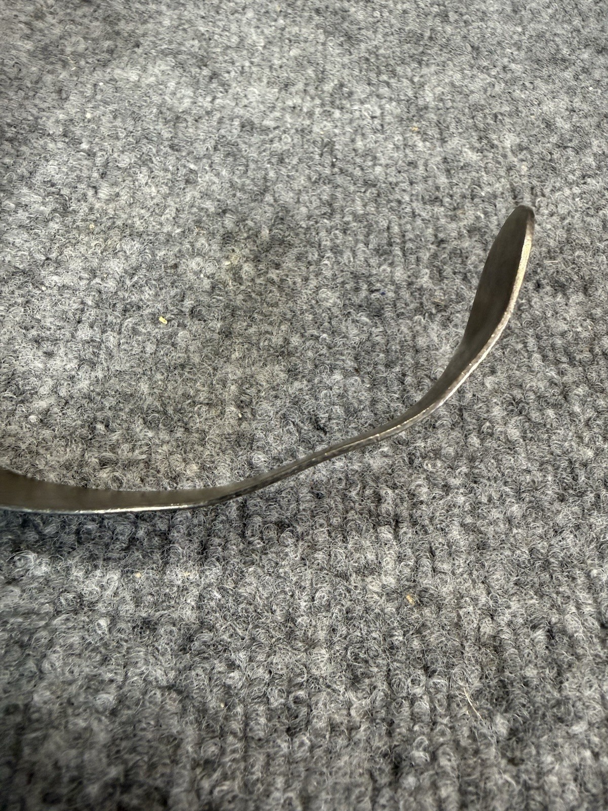 Thompson 43118 Malleable Retractor, Fixed, 1″ X 8″