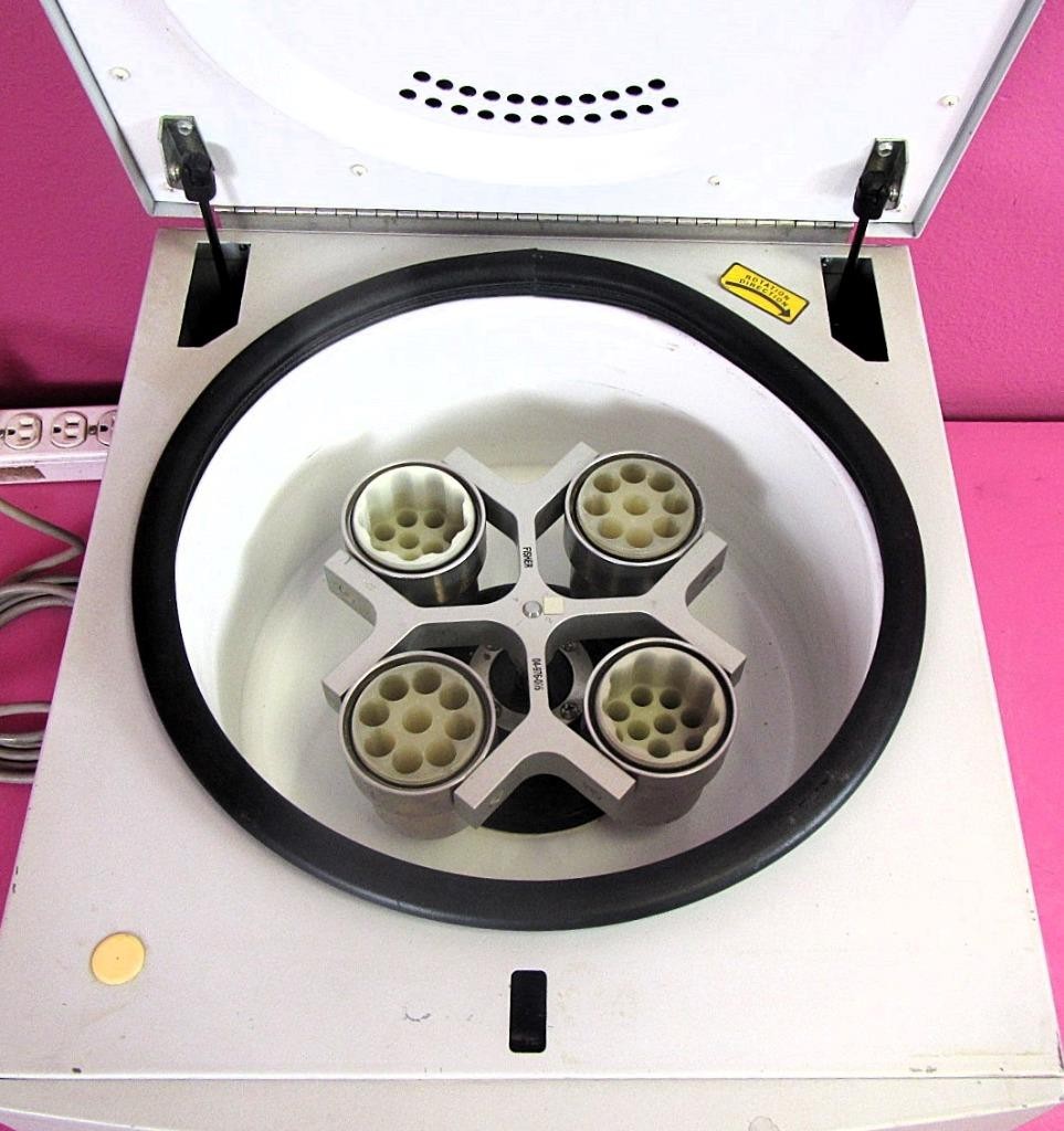 Fisher Scientific IEC Marathon 3200 Benchtop Centrifuge 500-4000 rpm & Rotor