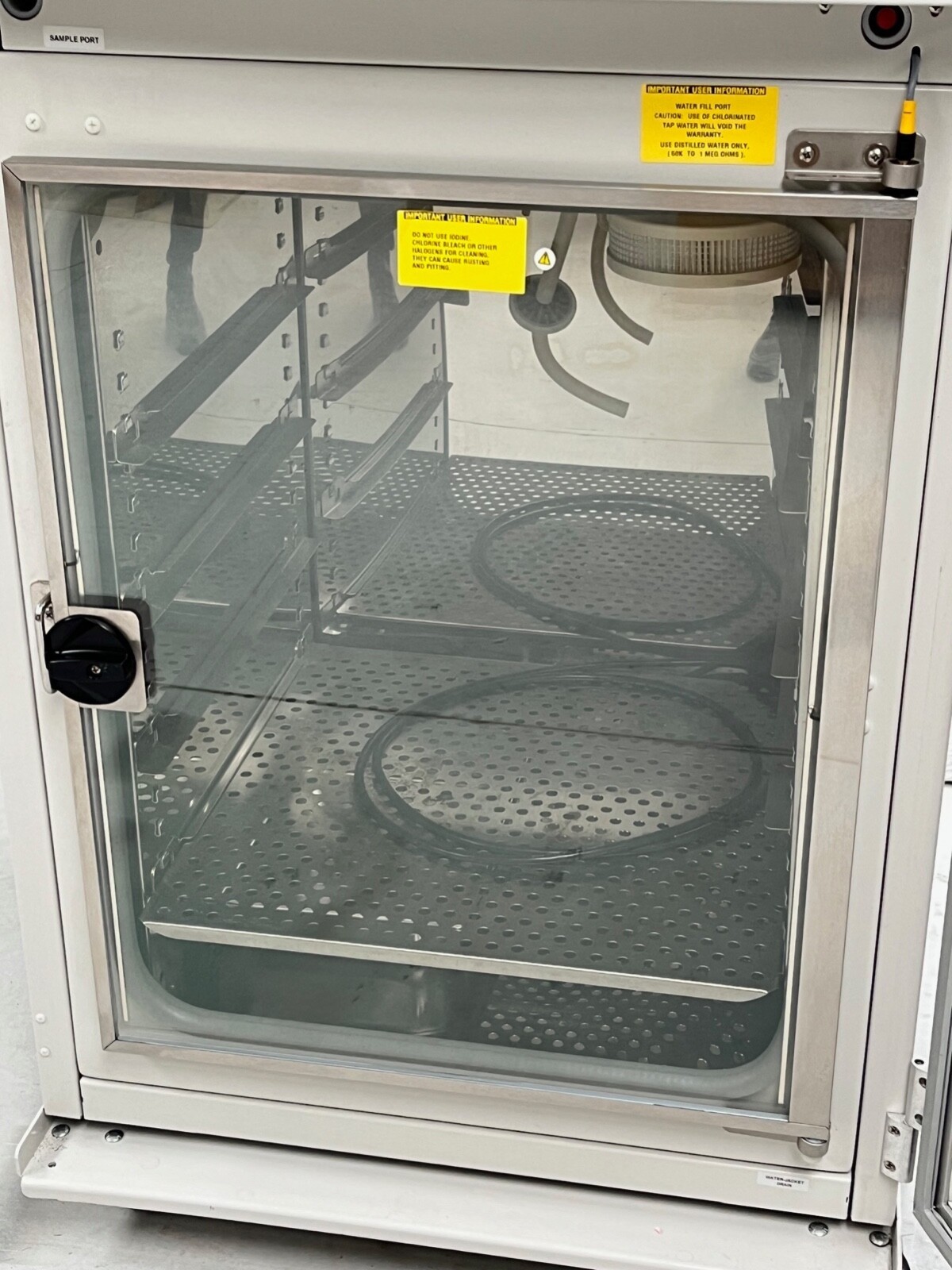 VWR Scientific 3074 Symphony Dual Stacked Water Jacketed CO2 Lab Incubators, #2