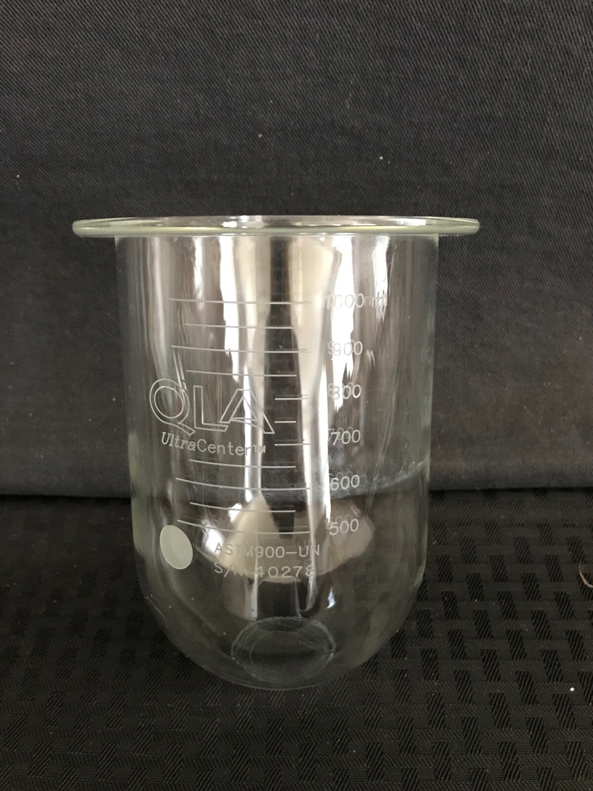 QLA Glass 1000mL Graduated EaseAlign Dissolution Vessel Only w/o Collar