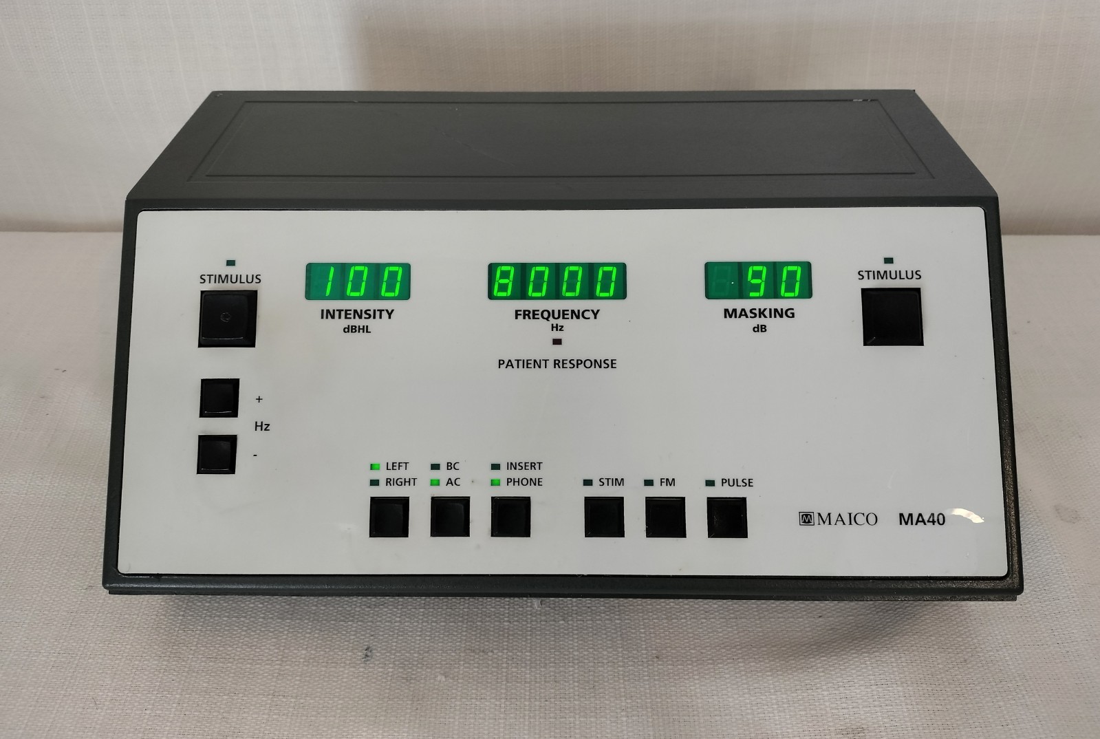 MAICO MA 40 AIR/BONE PORTABLE AUDIOMETER