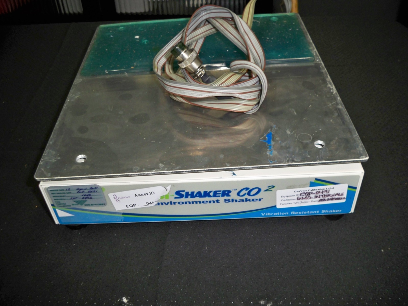 Benchmark Scientific Orbi-Shaker CO2 –UNTESTED
