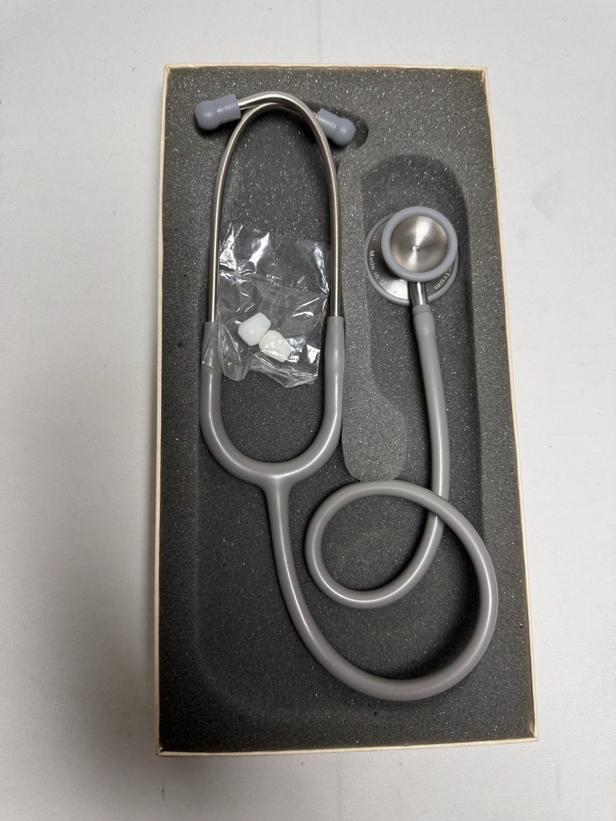 Welch Allyn Adult Professional Stethoscope Gray Tubing 5079-136 Tycos 28”