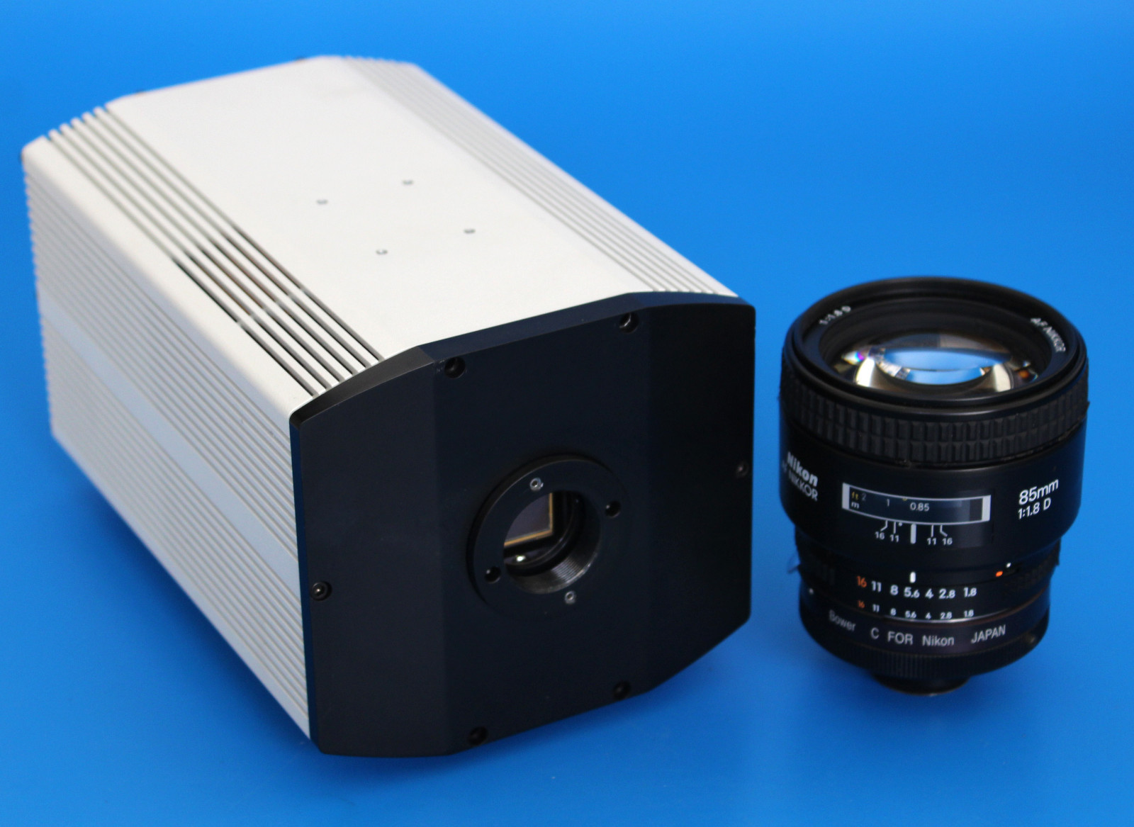 Roper CoolSNAP FX Cooled CCD Camera Microscopy With Nikon AF NIKKOR 85mm 1:1.8 D