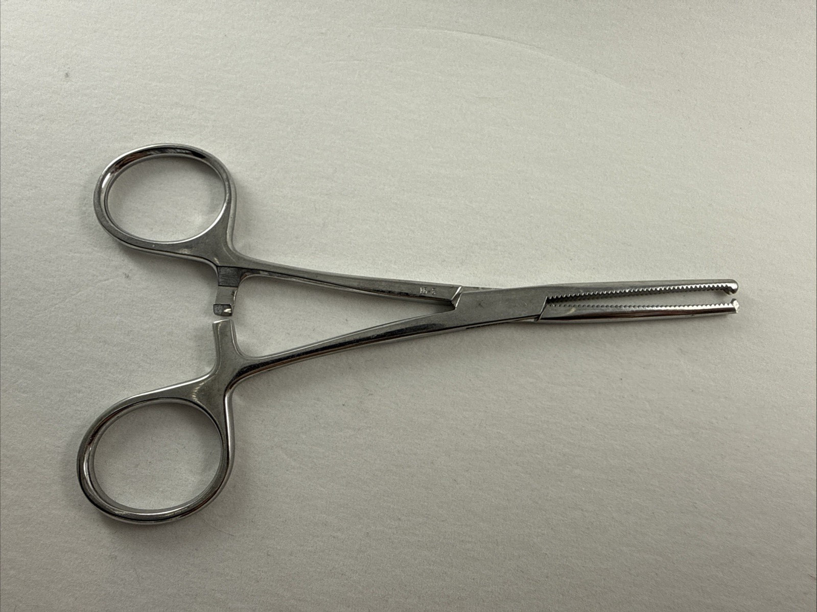 Weck Kocher Hemostatic Forceps 5.5″ 475300