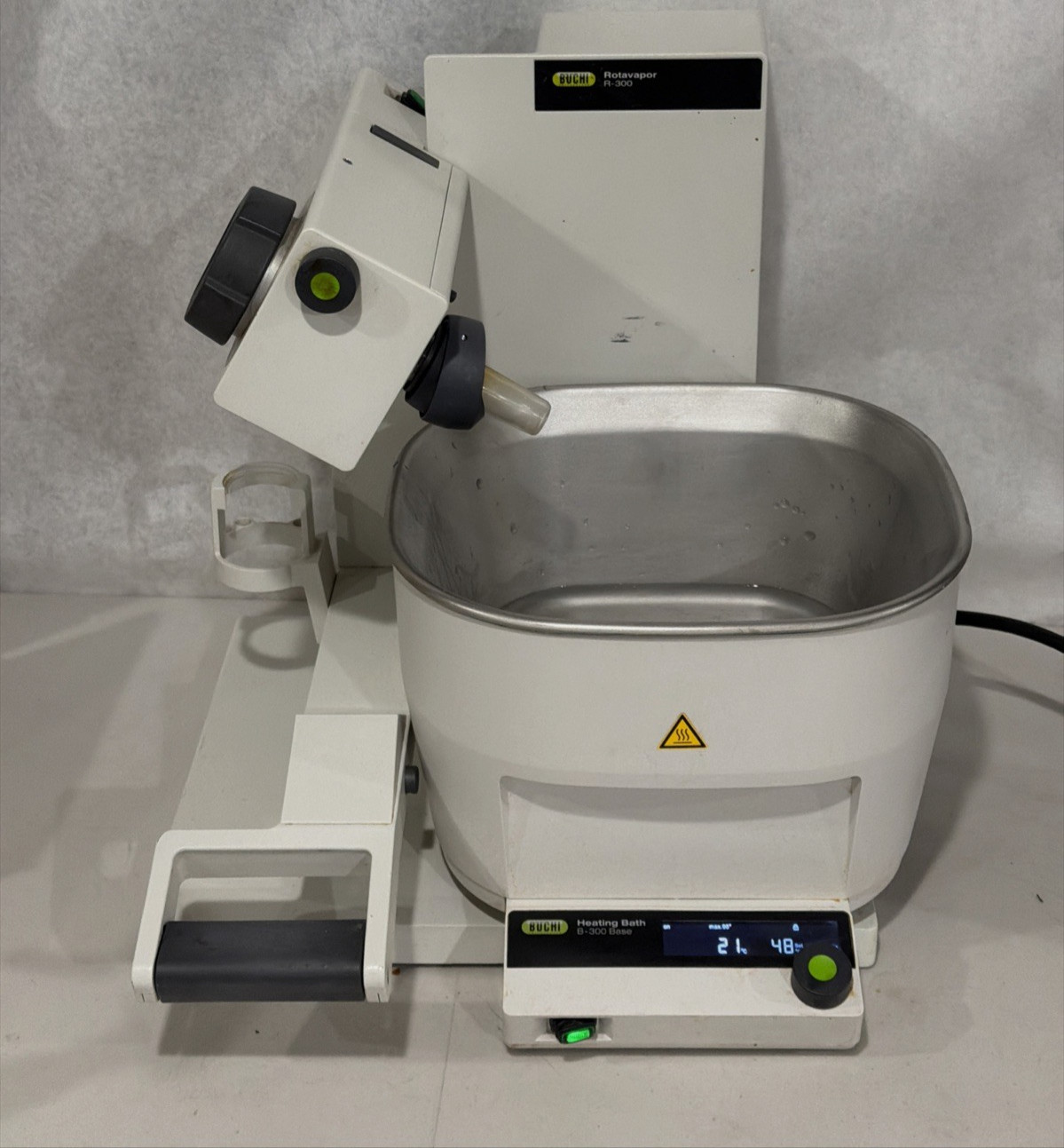 BUCHI Rotavapor R-300 HL Rotary Evaporator W/ R-300, B-305, B-300 Base, Cable