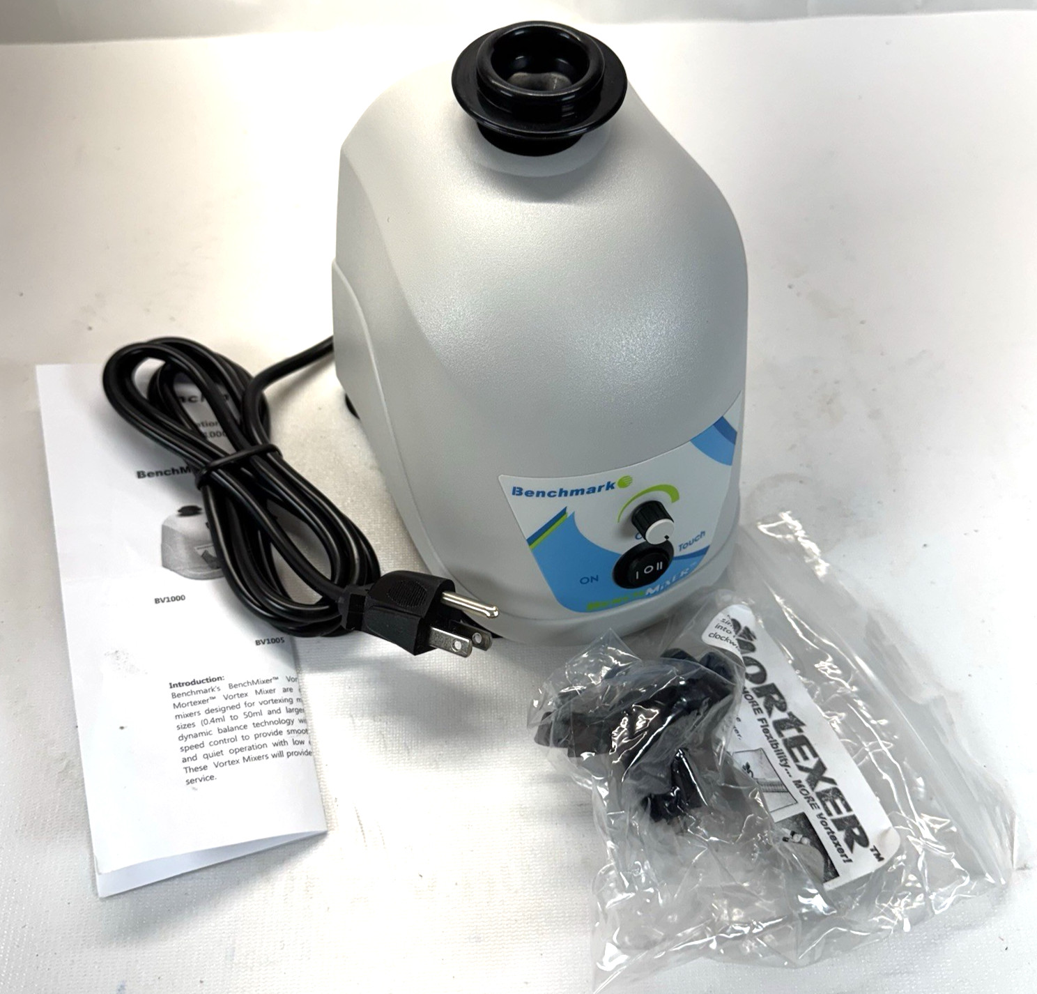 Benchmark Scientific BV1005 Mortexer Vortexer Multi-Head Design 200 to 3400 RPM