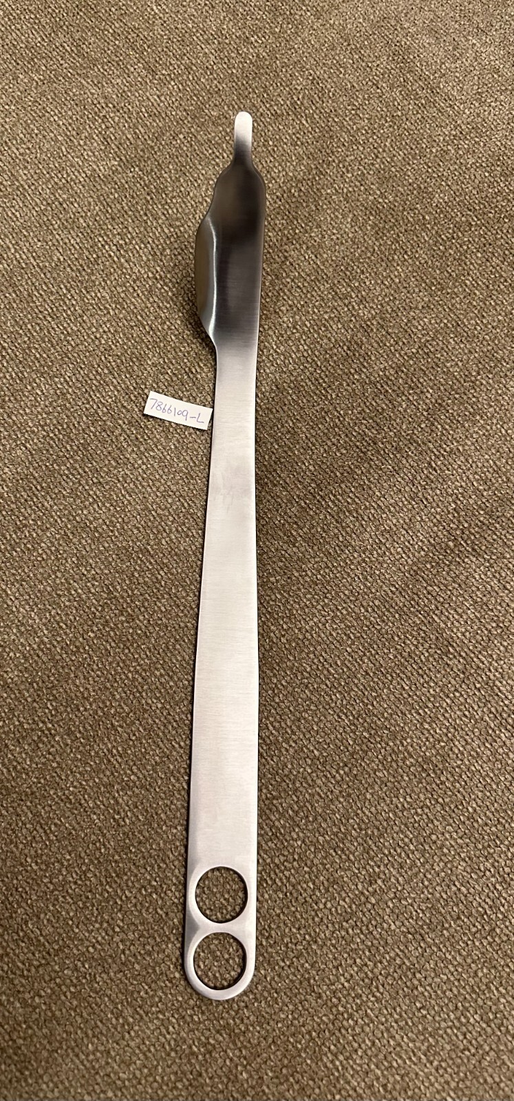 1PCS—FLARED COBRA RETRACTOR LEFT SINGLE/PRONG 15″