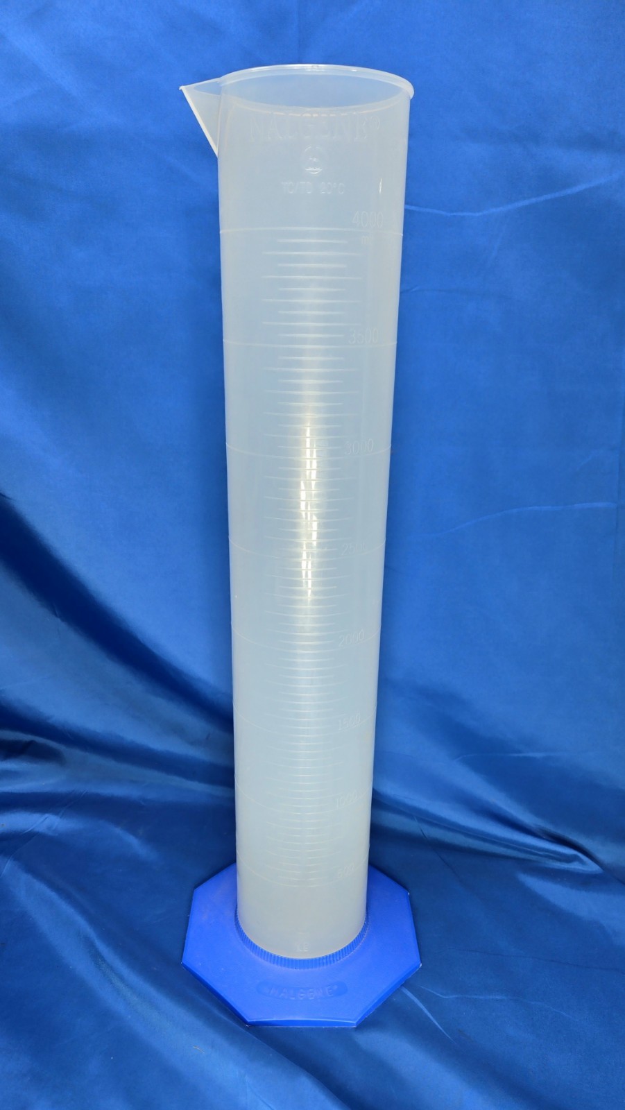 Nalgene Graduated Cylinder 4000 mL PP 4L Polypropylene 3662-4000 4 Liter Lab