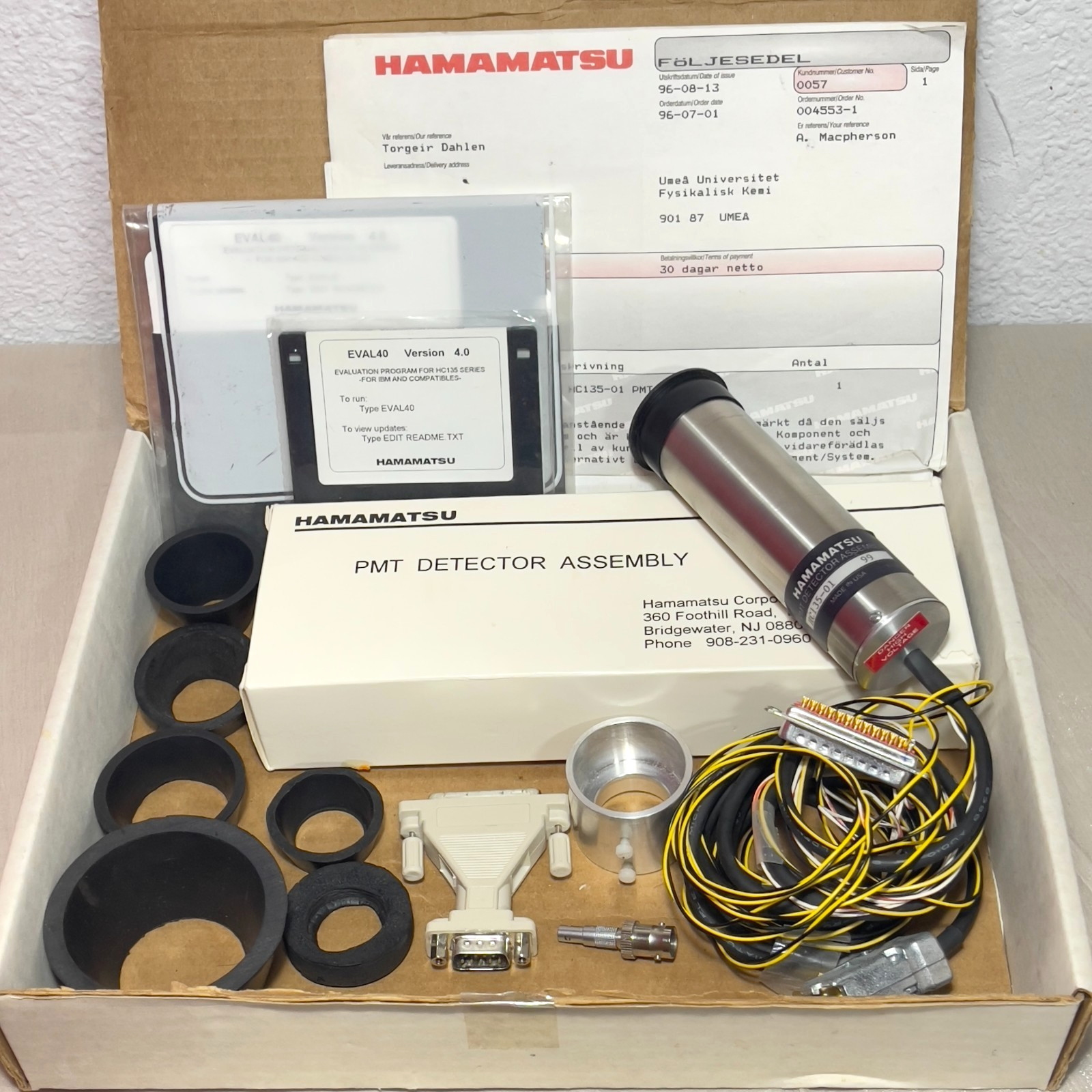 Hamamatsu HC135-01 PMT Detector Assembly Kit, EVAL40 v4.0 Software Optics & Docs