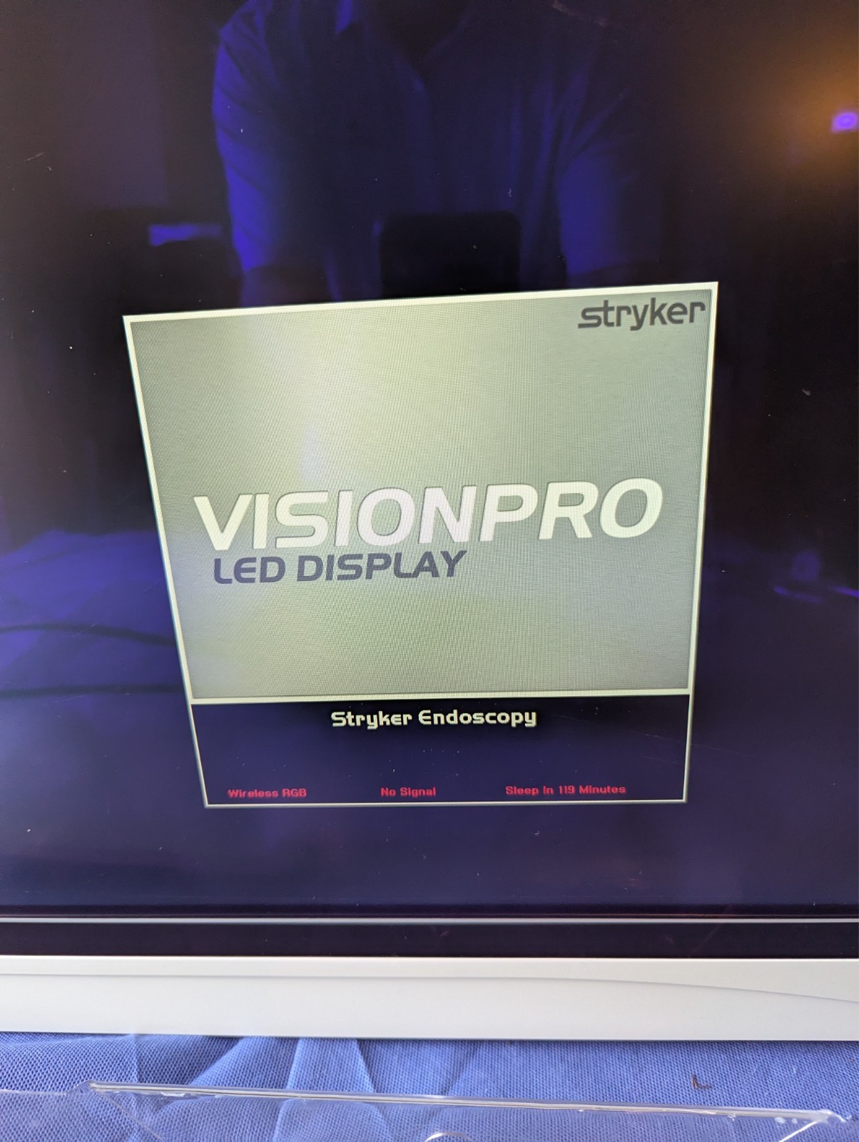 Stryker VisionPro SYNK 26″ Wireless LED Display w/ Power Supply & Display Cover