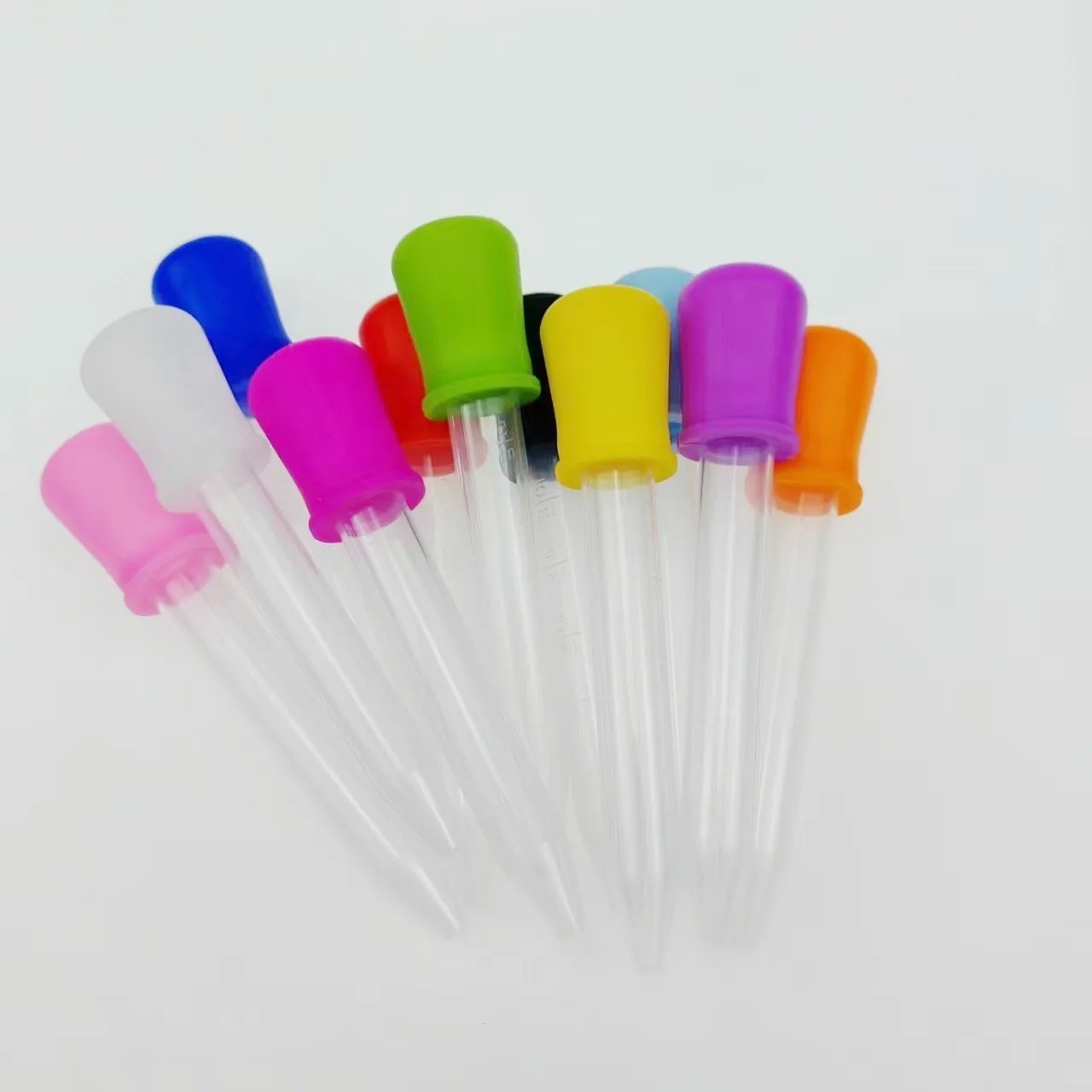 5pc Random Medicine Silicone and Plastic Pipettes Eye Dropper with Bulb Tip 5ml