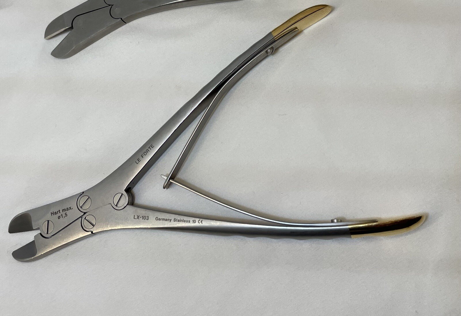 Maxillofacial Orthopedic Compound Plate Cutters (price is for 1 instrument)