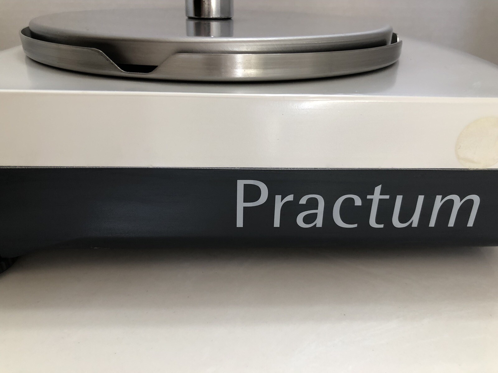 Tested Sartorius Practum 1102-S Balance 1.1kg 0.01g Touch Screen Mettler XS Deal