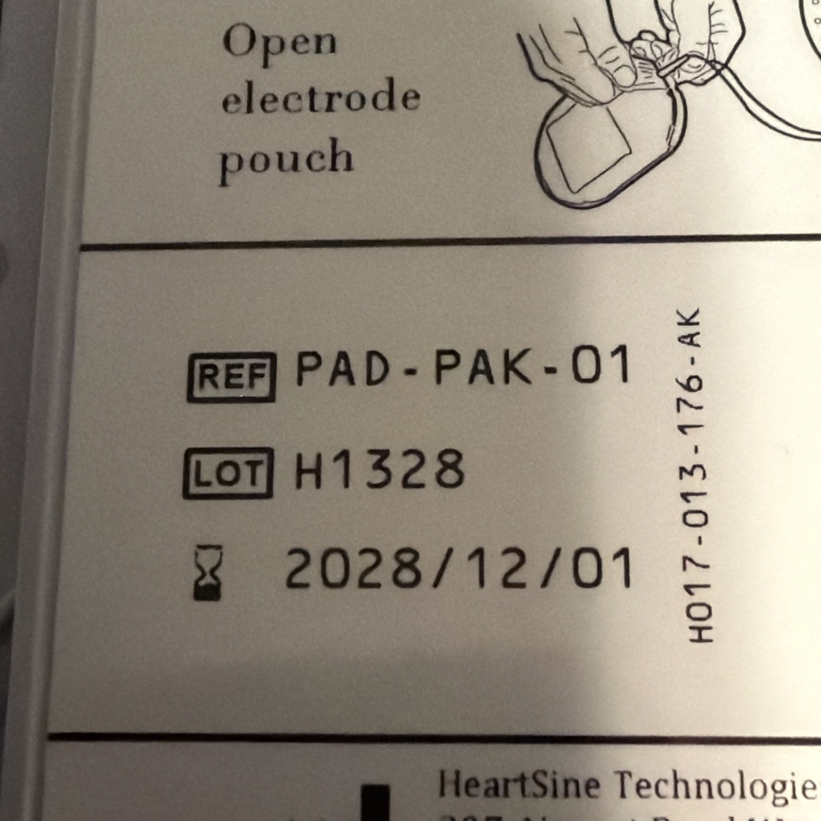 HeartSine Pad-Pak-01 Adult Samaritan Pad, 12/01/2028
