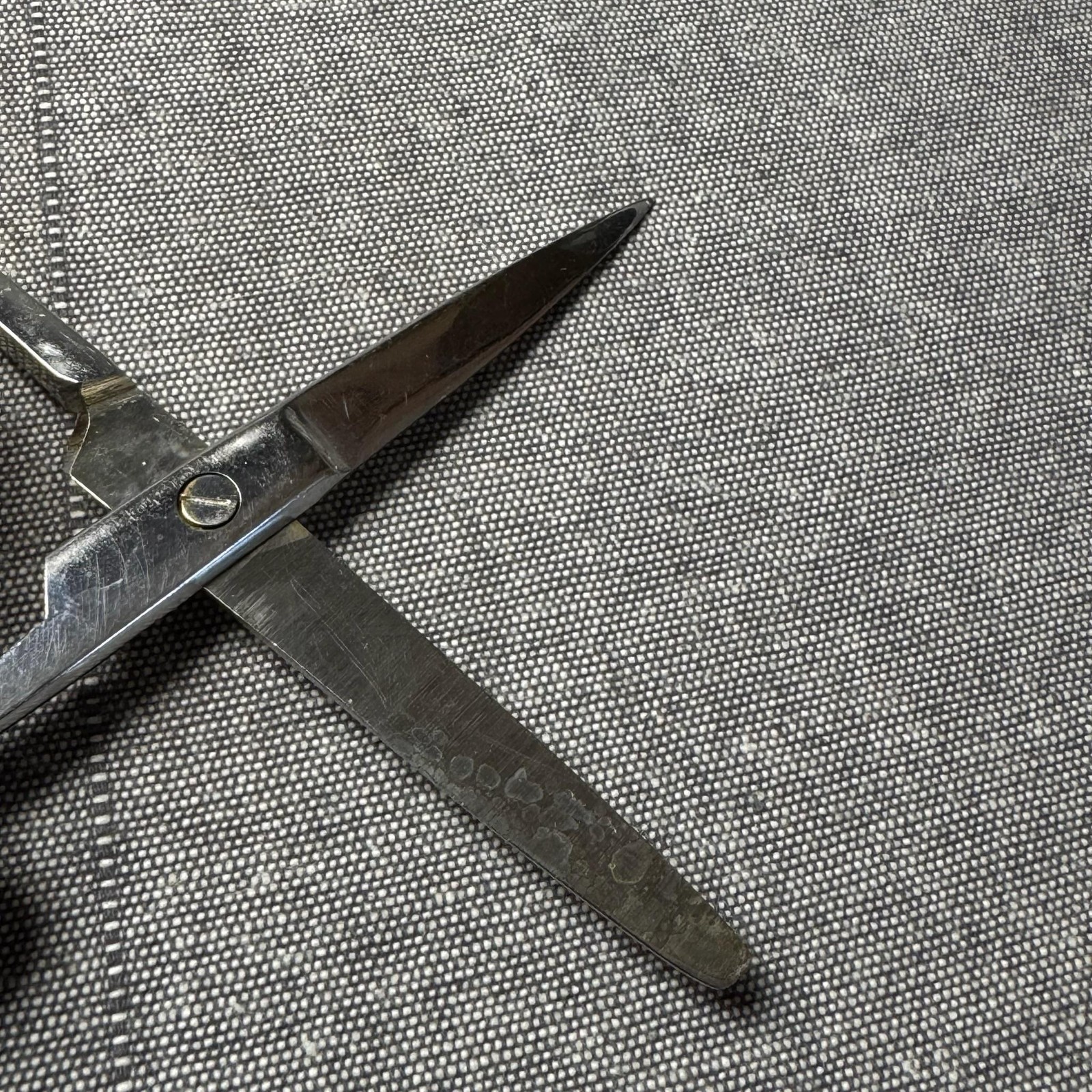 Stainless Steel Operating Scissors Medical Straight Blunt Sharp Tips Pakistan