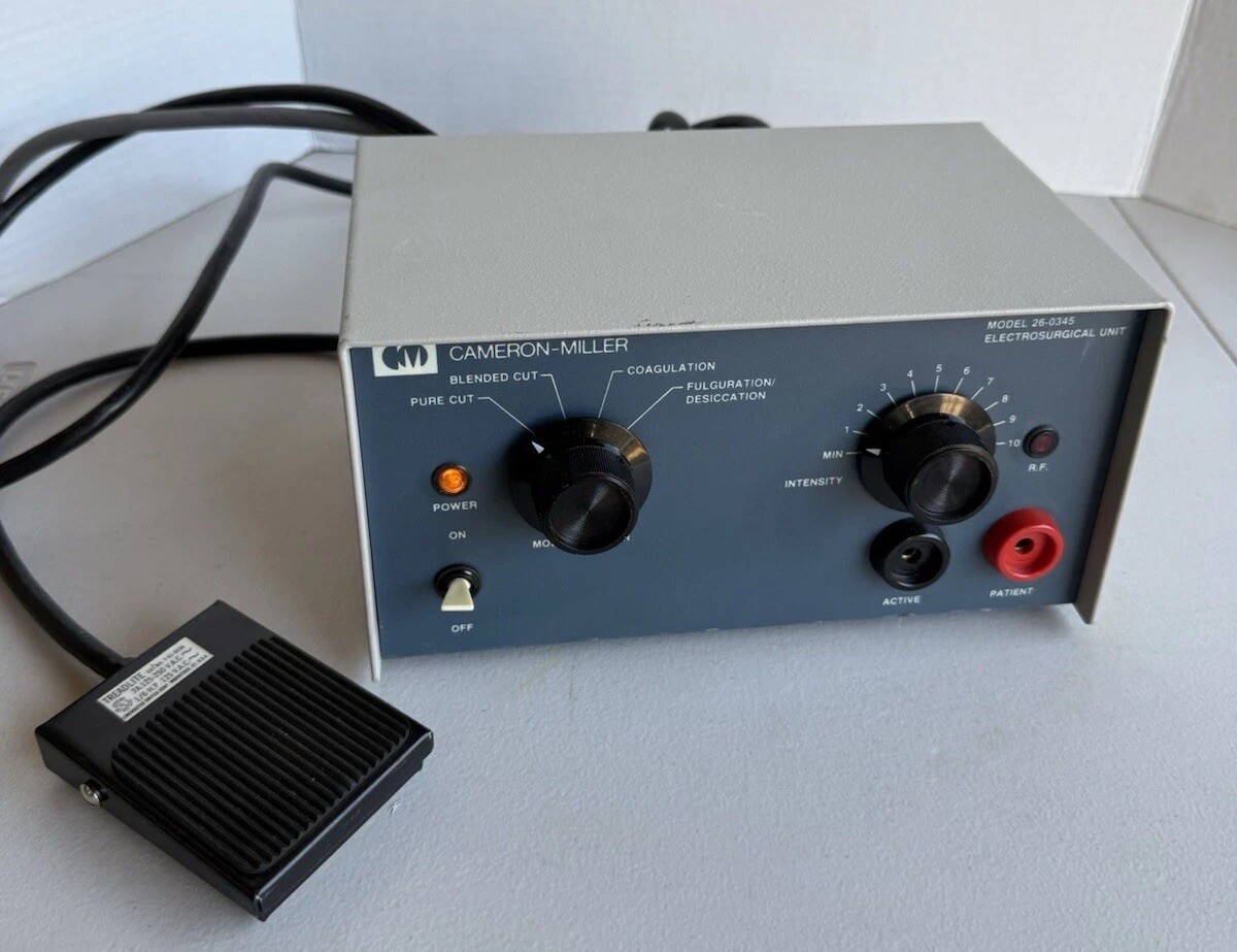 Cameron Miller 26-0345 Surgical ESU Electrosurgical Generator Unit w/ Foot Pedal