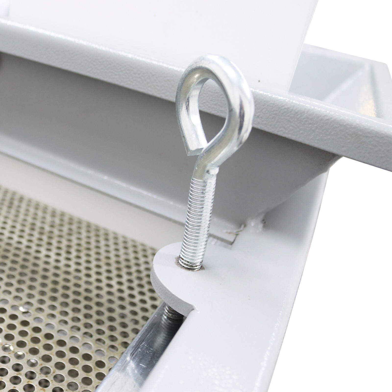 Three Layers Round Hole Linear Vibrating Screen 220V 6&4&2mm Stainless Steel