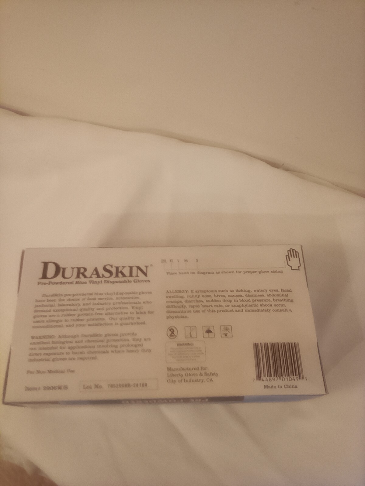 Duaskin pre-powered blue vinyl disposable gloves 100 ct item # 2906W/S small