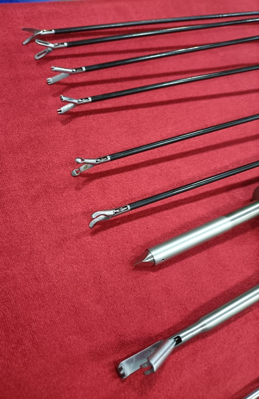 18nos – Laparoscopic Surgery Set SS High Quality Reusable Instruments
