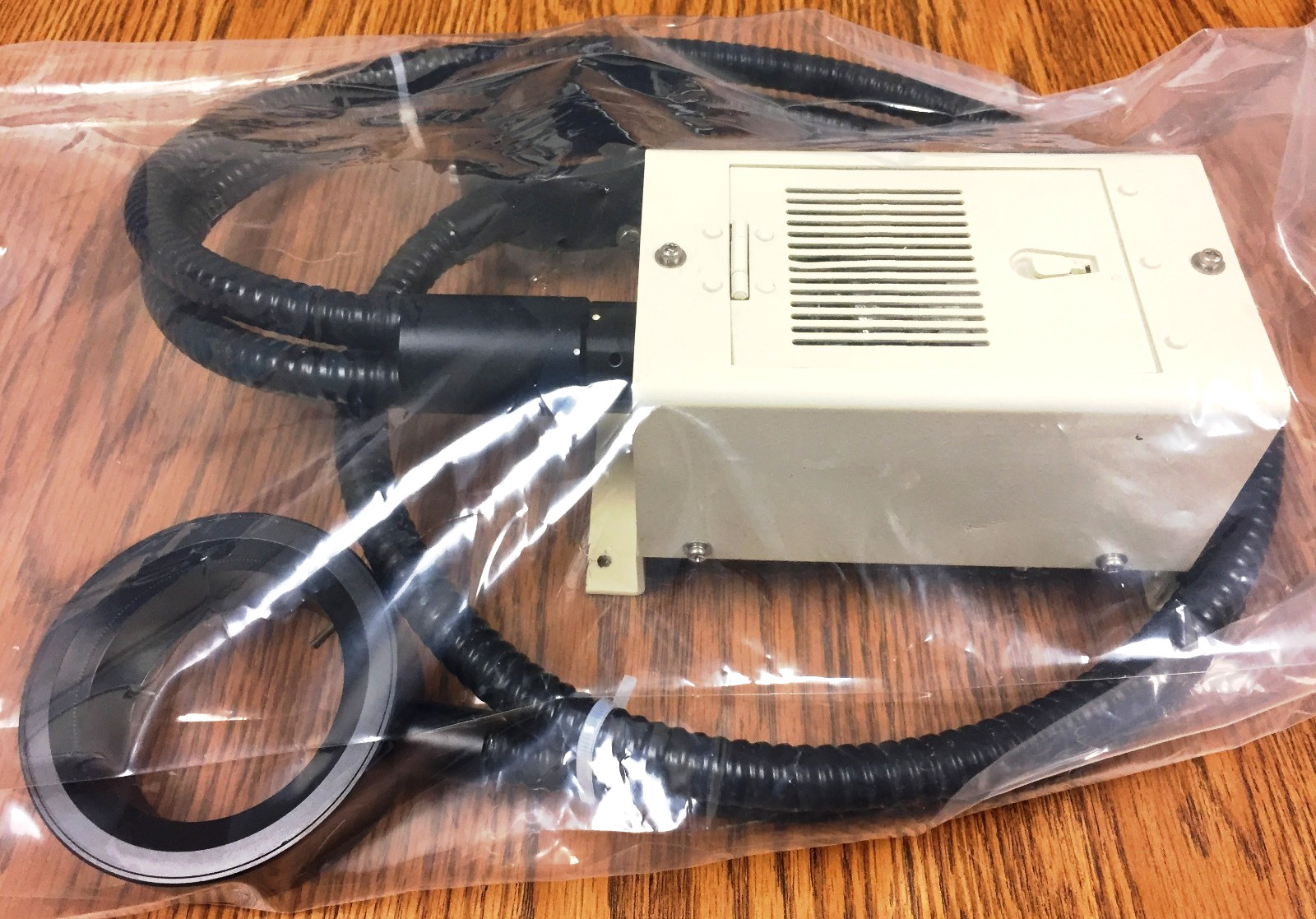 Moritex N12202 Fiber Optic Illuminator w/Dual 2.5” ID Ring Light Guides 3&3.3ft