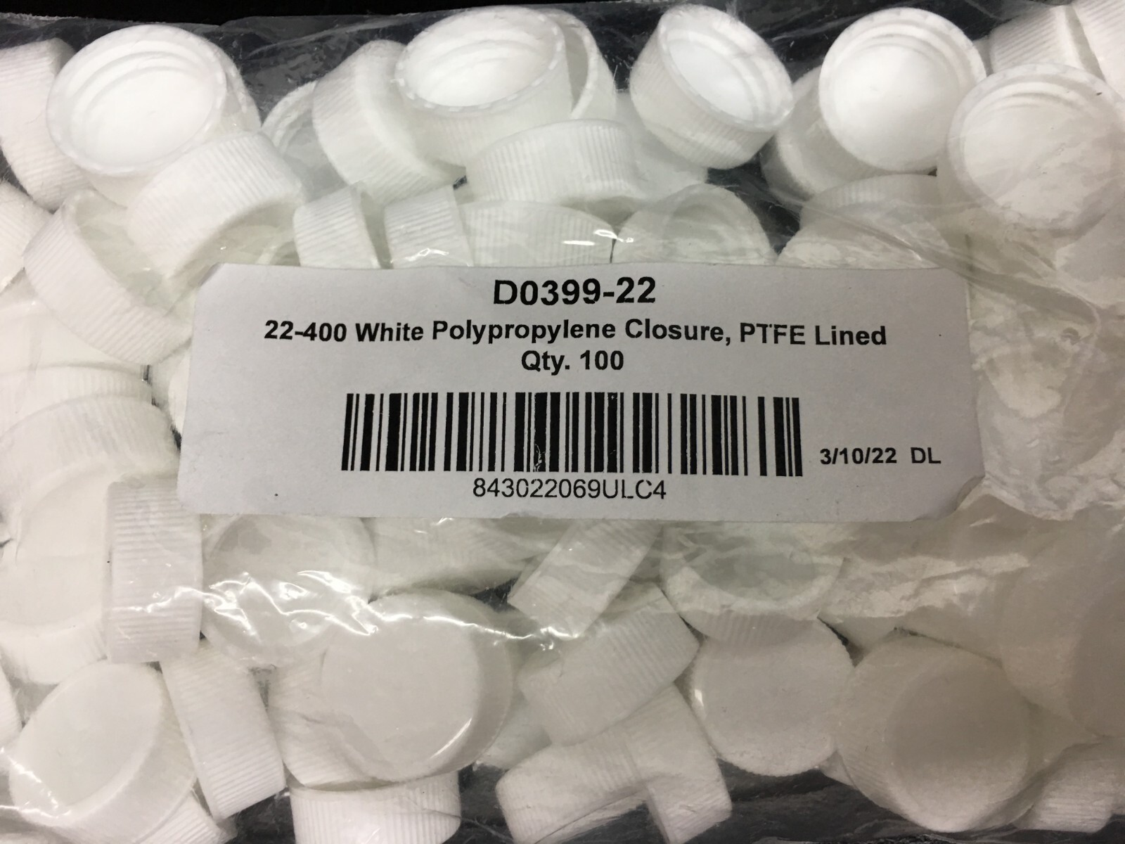 WHEATON Cat No 22-400 White Polypropylene Closure Bonded PTFE Lined Qty 100