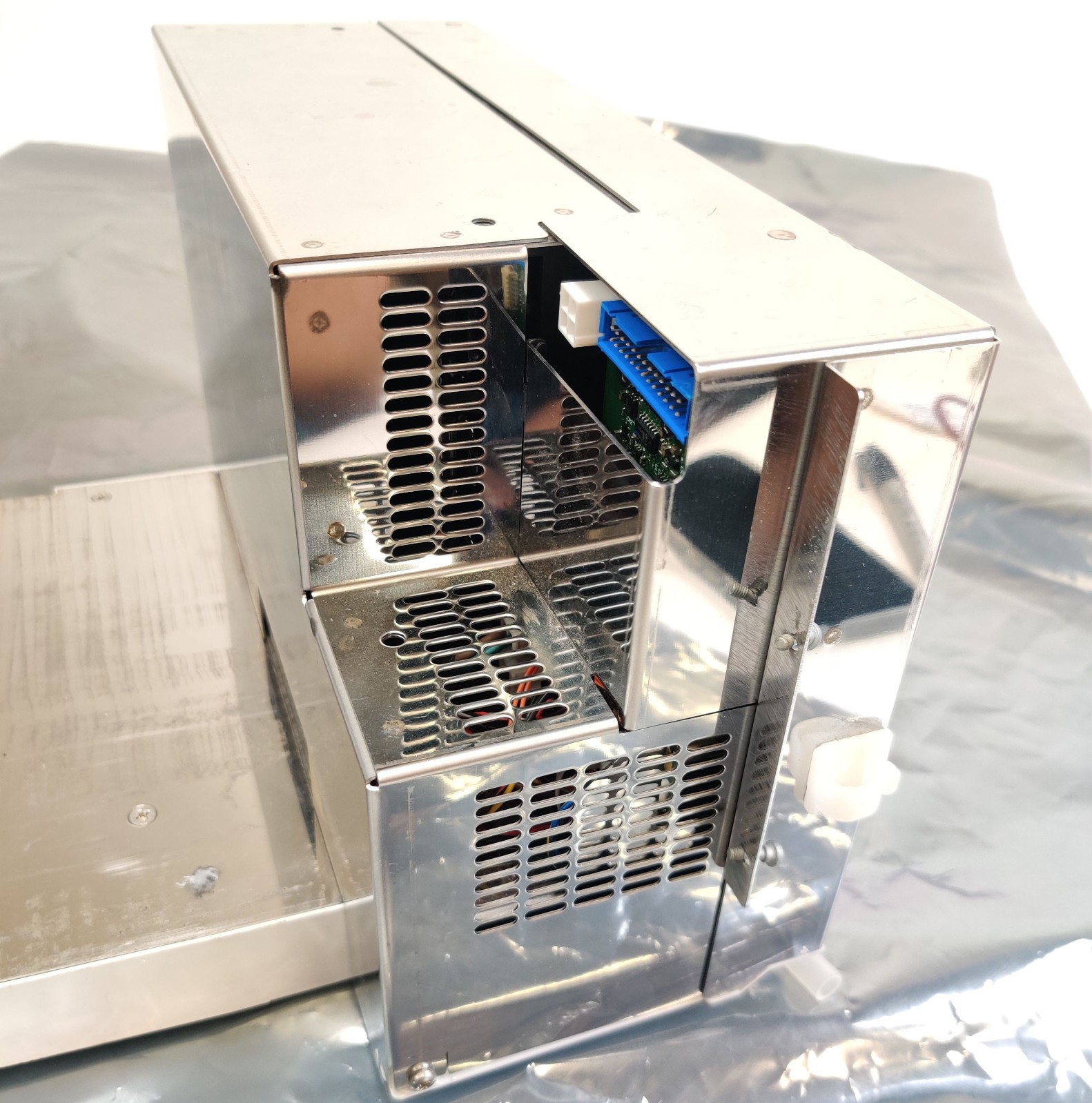 Agilent G7167-60101 Sample Thermostat InfinityLab LC Series LC System