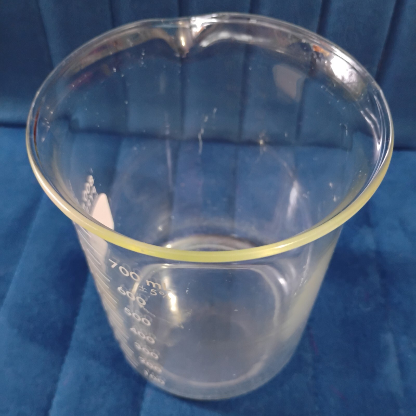 PYREX 800 mL Graduated Beaker Griffin Low Form Heat Resistant Apothecary Germany