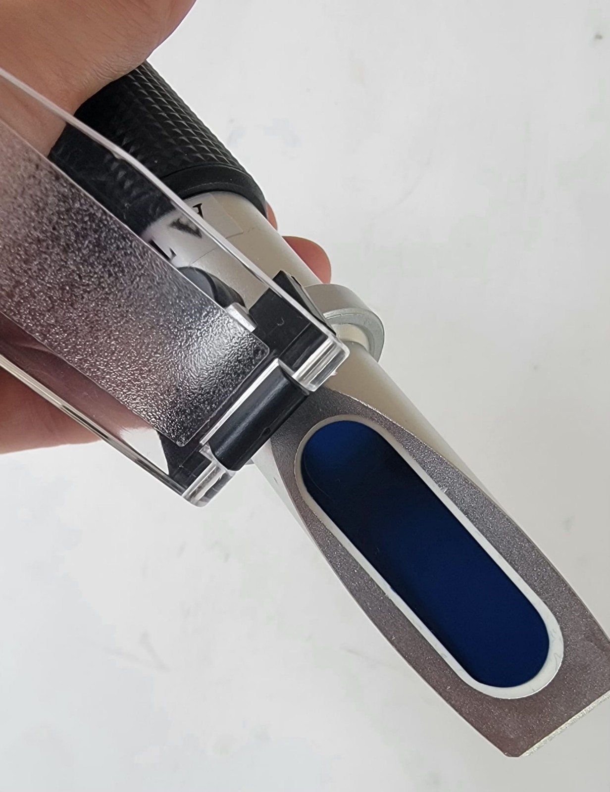 Handheld Refractometer Alcohol 0-80% Portable ATC