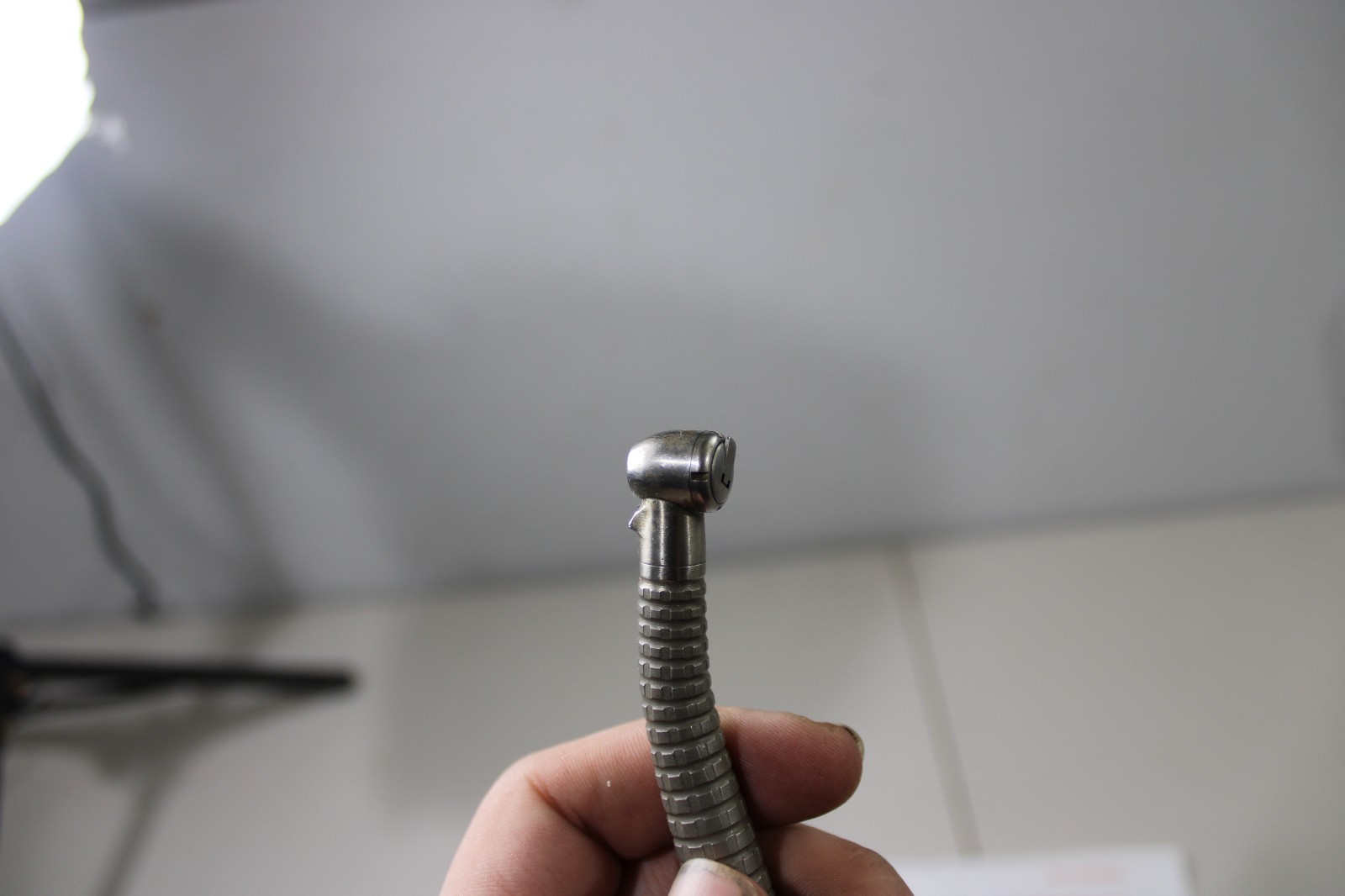 Midwest Tradition Screw Type FiberOptic Dental Handpiece contra angle waterspray