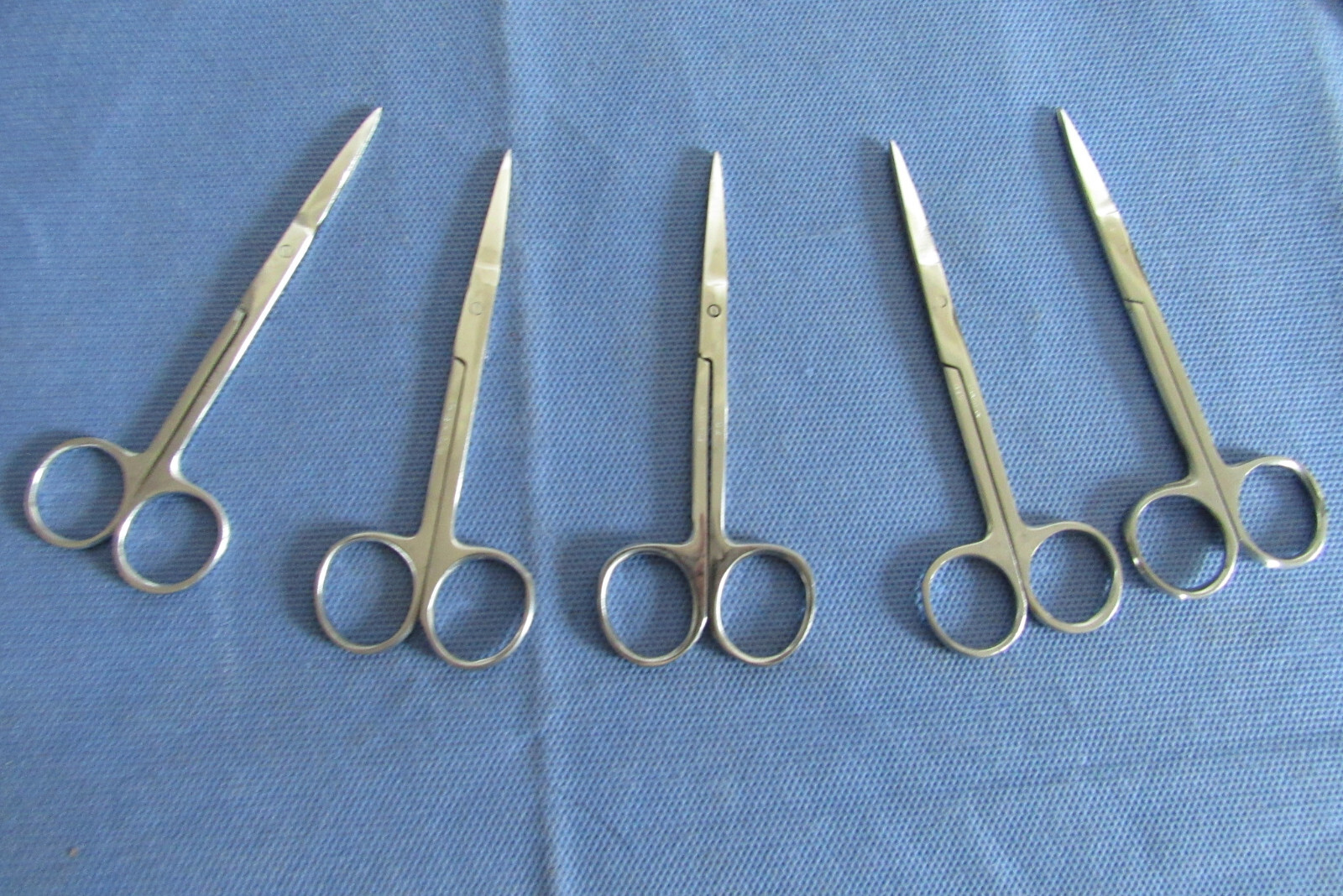 Lot of 5 Medical Scissors, Straight Blade Sharp/ Sharp Approx. 4-1/2″ Pakistan