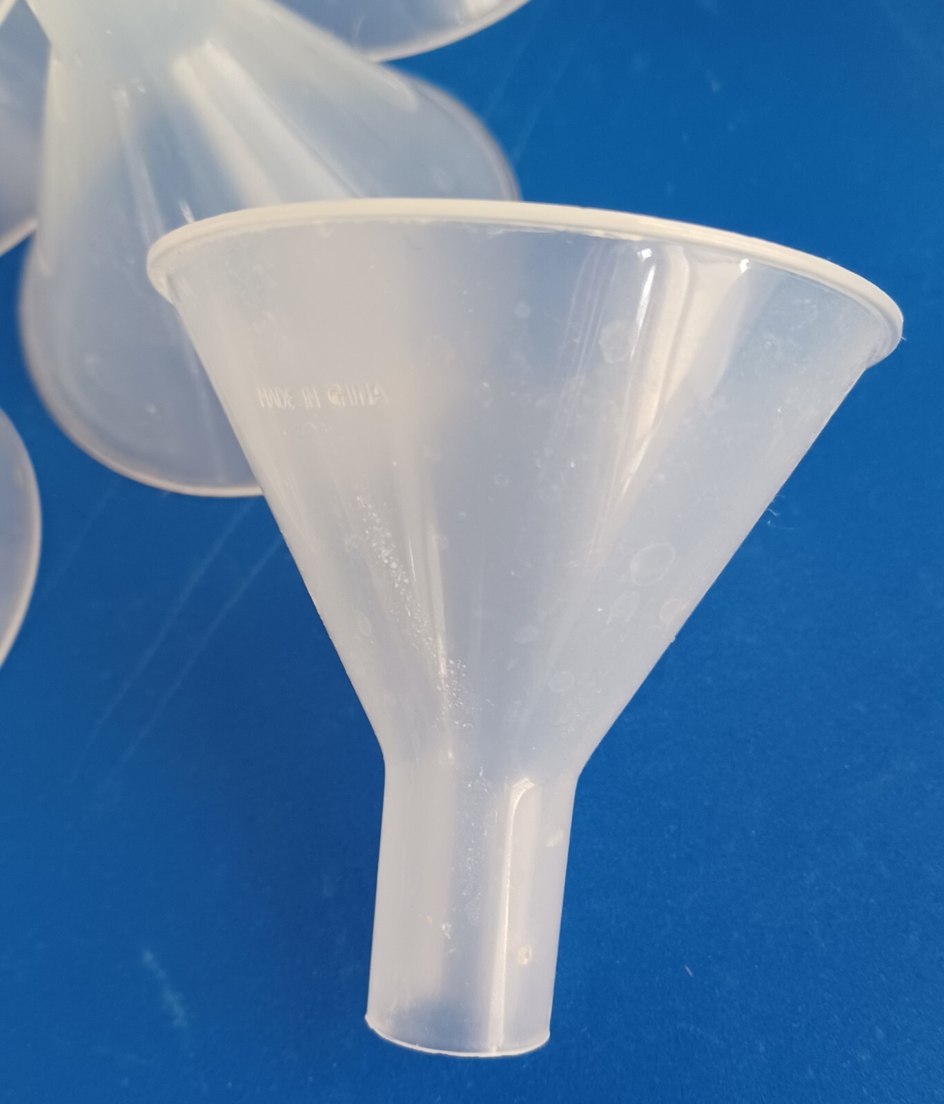 23 Lab funnels mini plastic tube fill school education homeschool