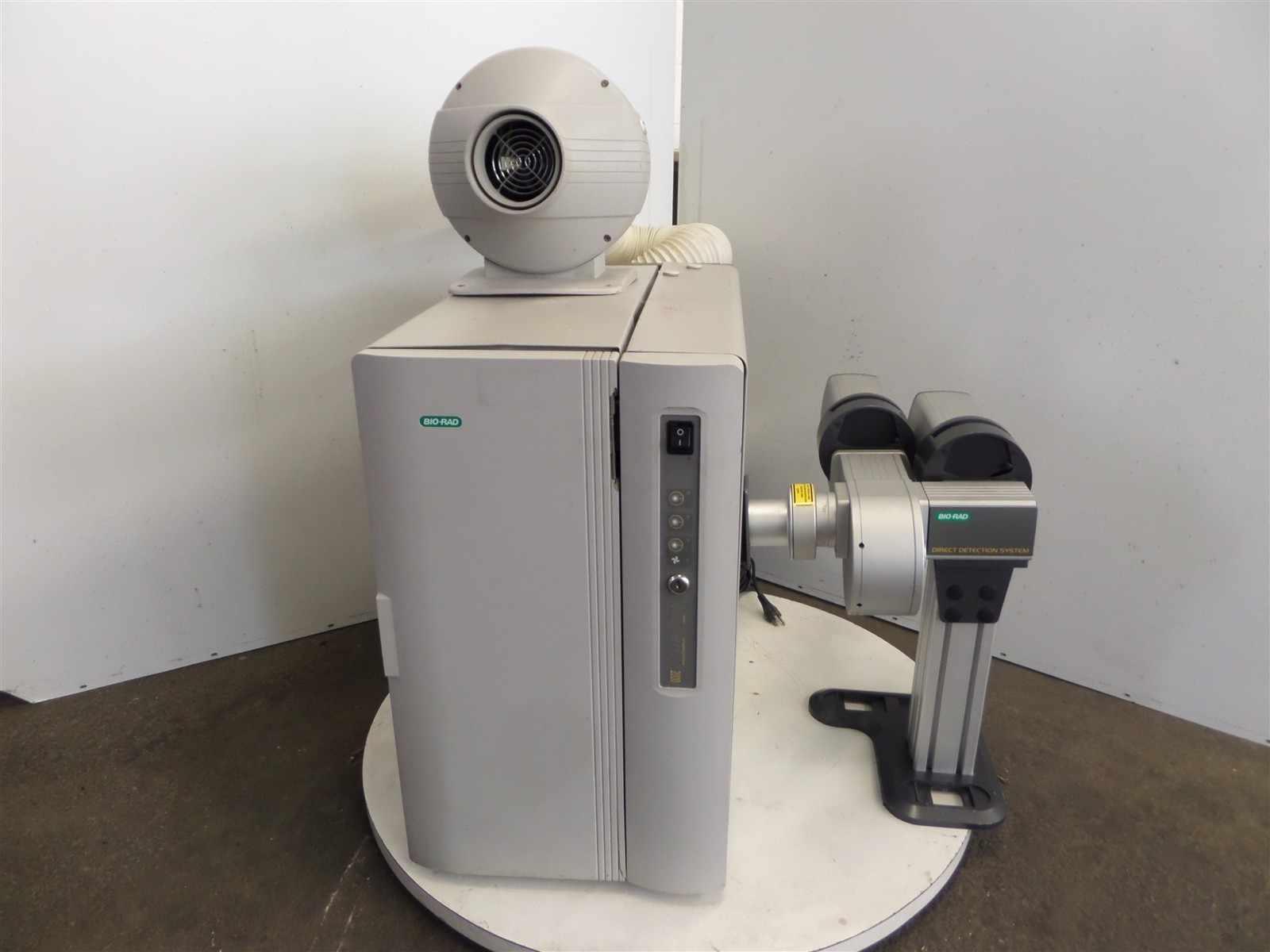 Bio-Rad Rad 2000 KR-3 Radiance 2000 Laser Scanning System w/ DDS/4