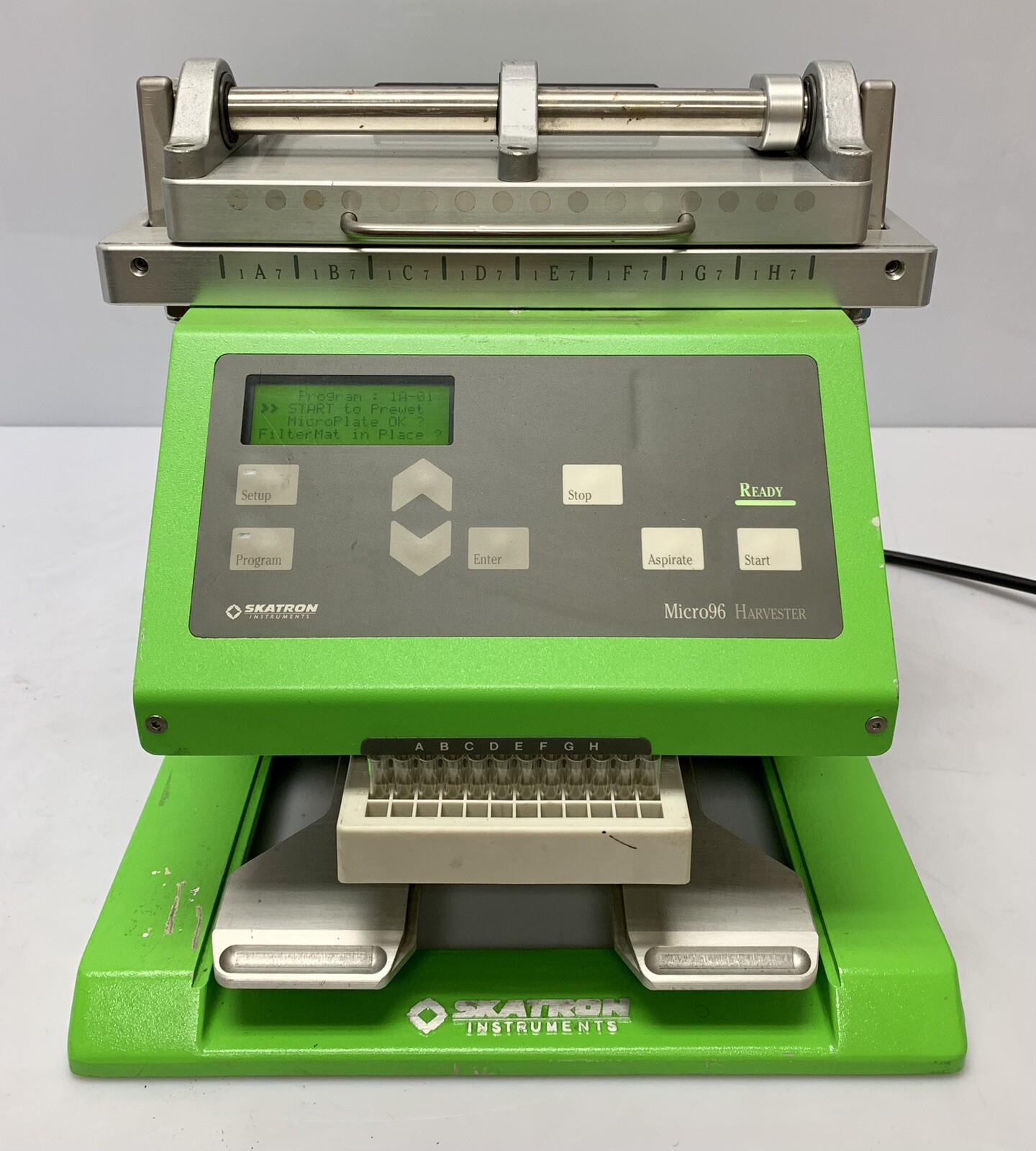Skatron Instruments Micro96 Harvester 96 Micro Cell Harvester 110V 150W 50/60Hz