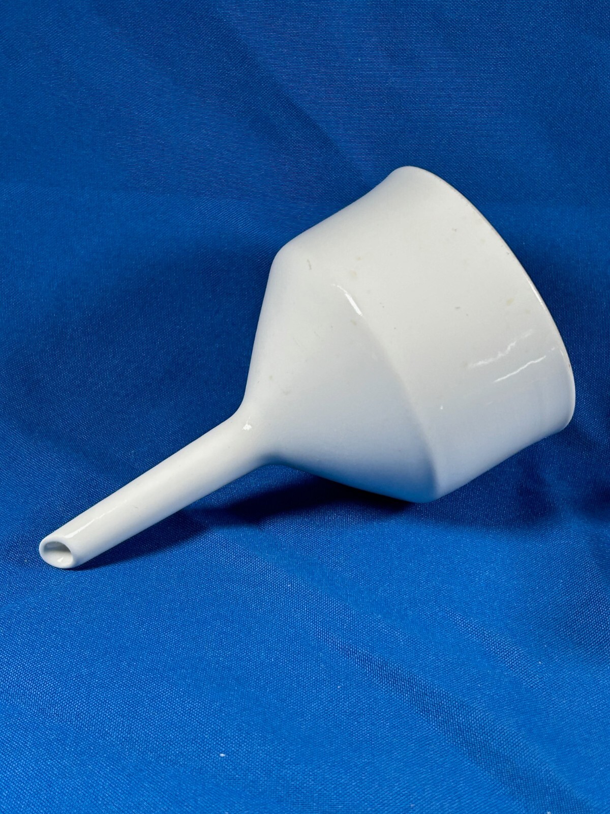 Funnel, Büchner, porcelain ceramic, id. 85 mm, 200 mL, COORS, Quality Lab Item