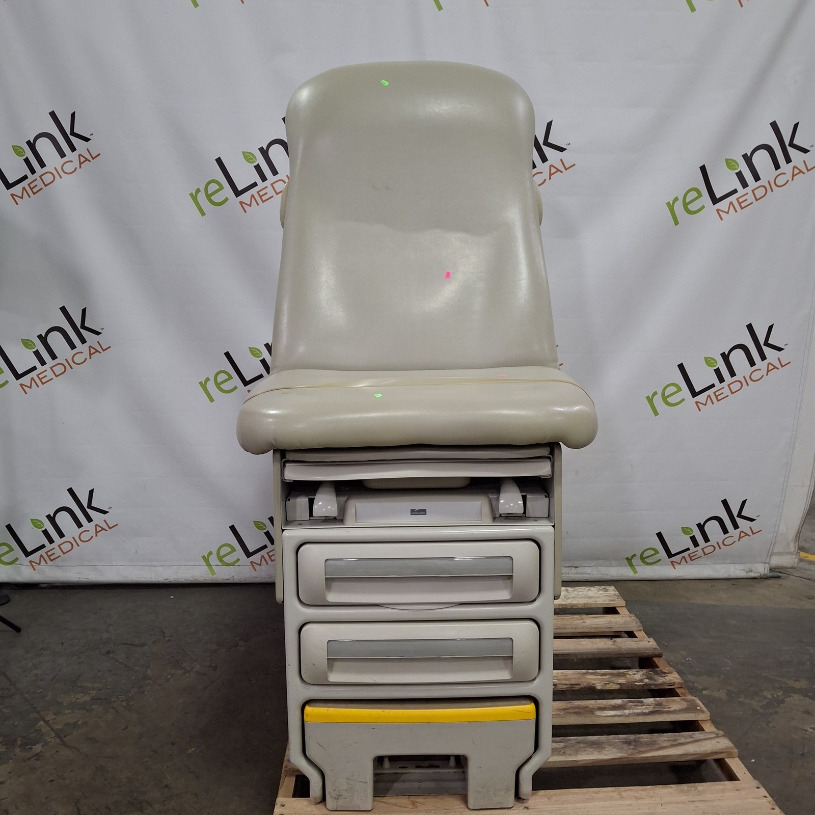 Midmark 604 Manual Examination Table