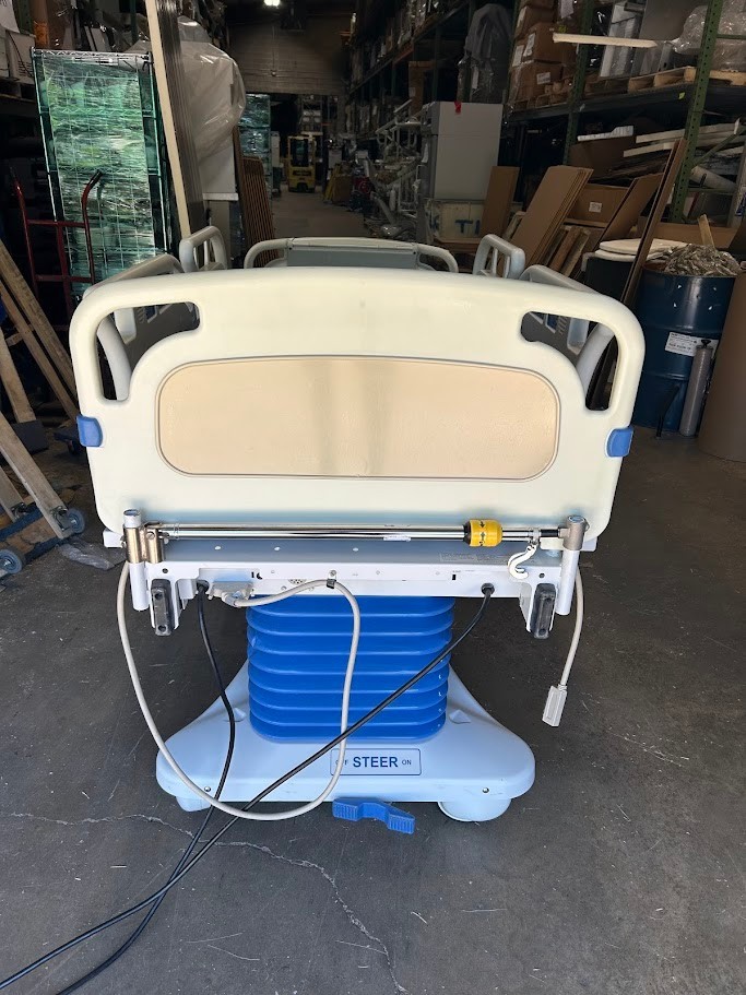 Stryker 3002 S3 Fully Electric 500 lbs Hospital Bed w/ End Cap Controls, Scale