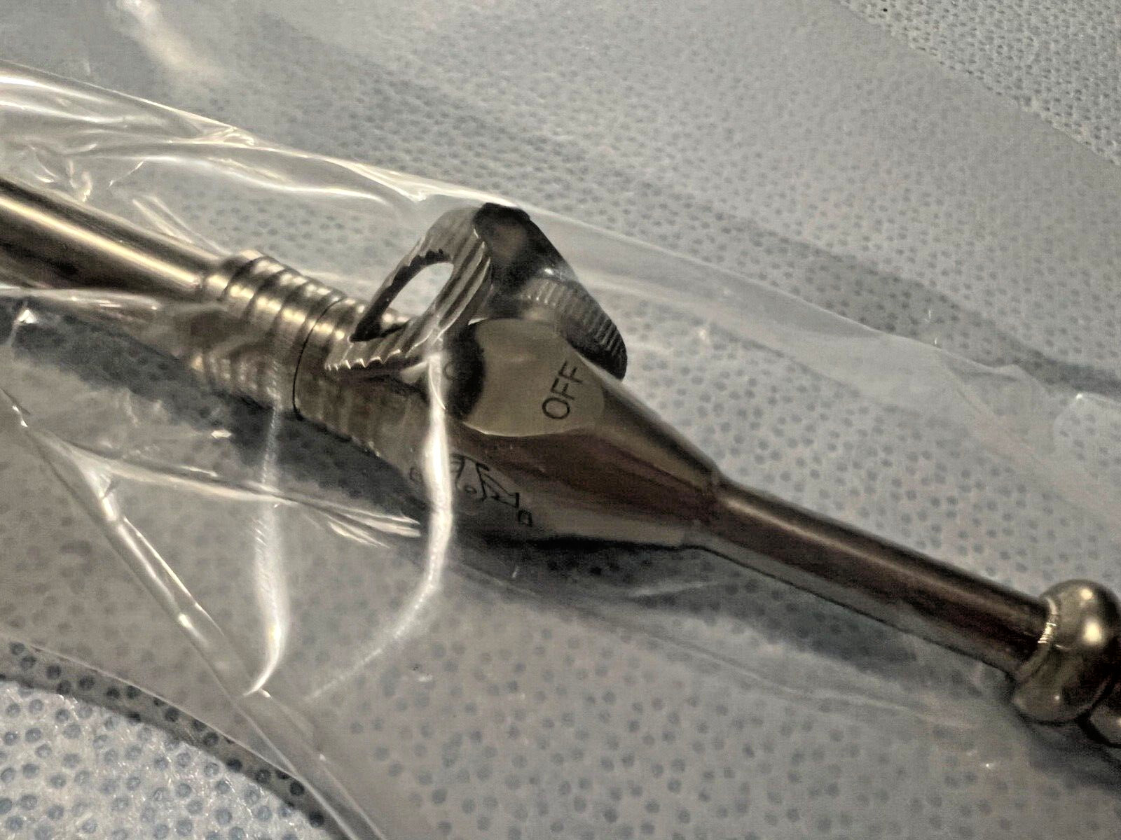 Integra Jarit 170-105 Poole Abdominal Suction Tube w/ Control Valve 10-1/2″