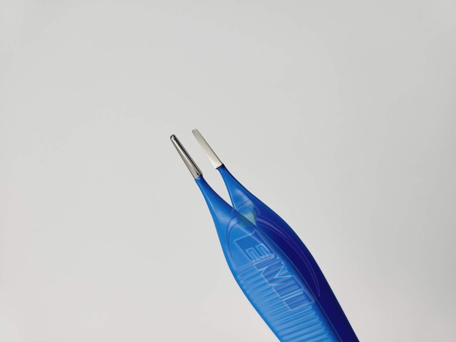 American Bipolar Adson Forceps Reusable Length: 12cm Tip: 1.5mm High Quality