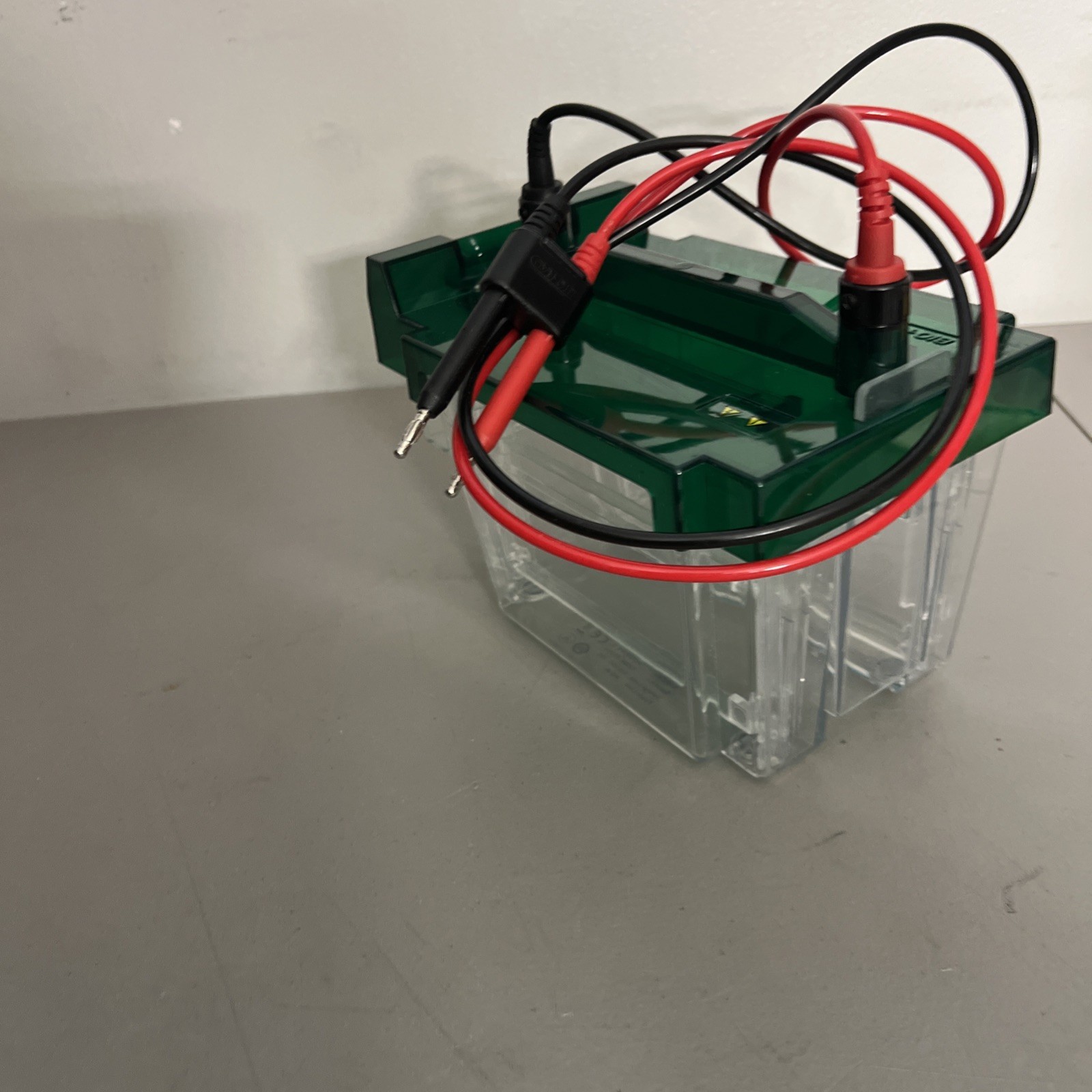 Bio-Rad Criterion Cell Midi Vertical Electrophoresis System Biorad- Working