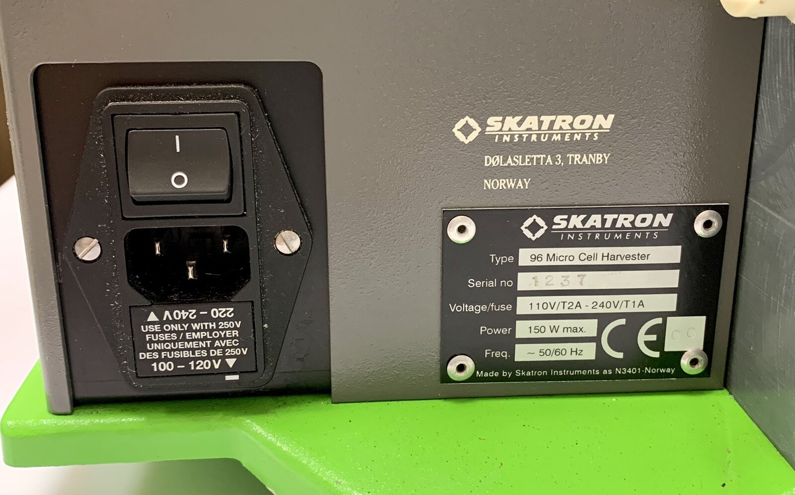 Skatron Instruments Micro96 Harvester 96 Micro Cell Harvester 110V 150W 50/60Hz