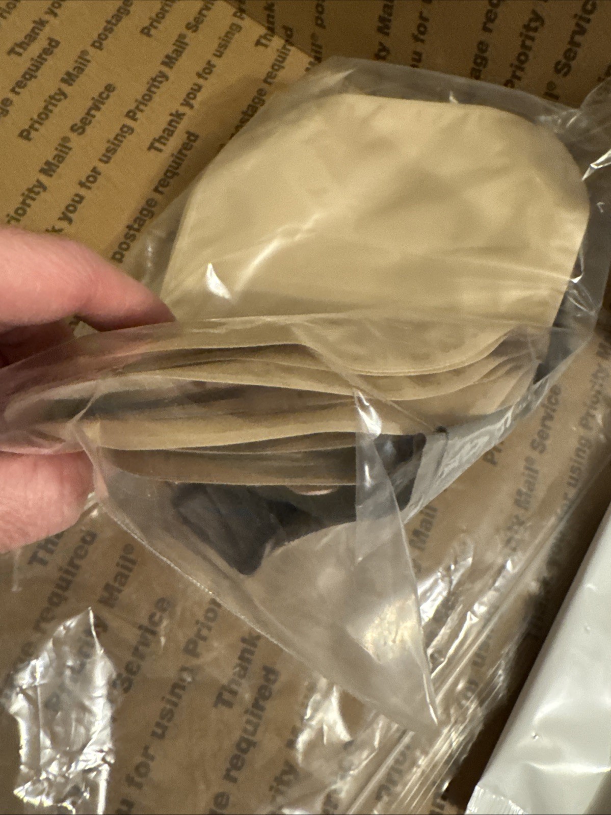4 HOLLISTER New Image 2-Piece Ostomy Skin Barrier 14604 & 7 Closed End Bags