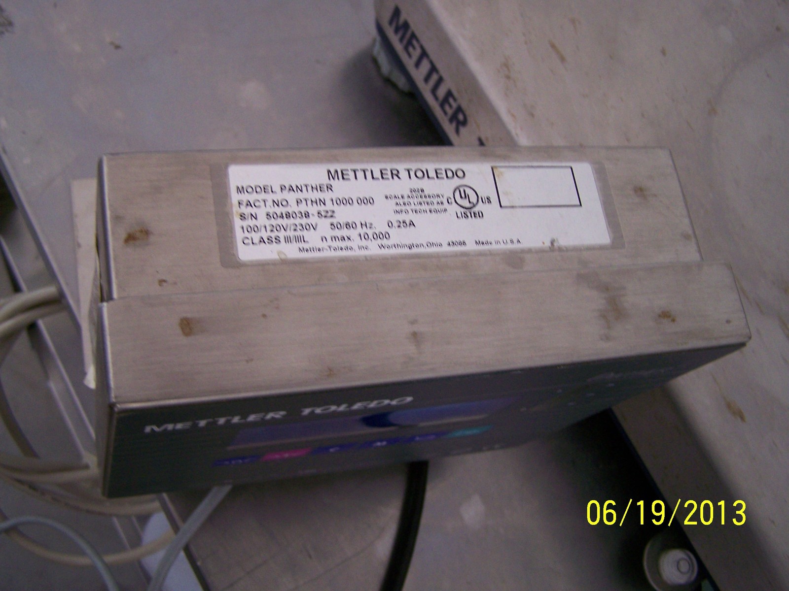 Mettler Toledo Panther Scale 30 KG Hazardous 12” by 16” GB SS Platform