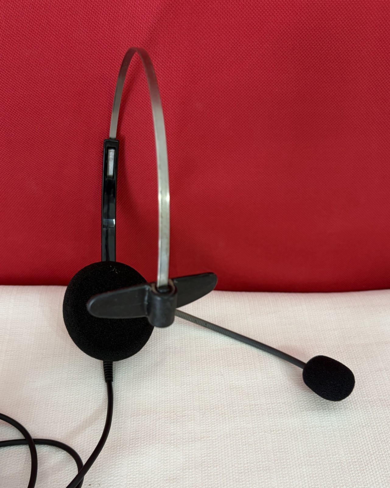 Vxi GSI 61 AUDIOMETER HEADSET WITH MICROPHONE AND EARPHONE MONITOR